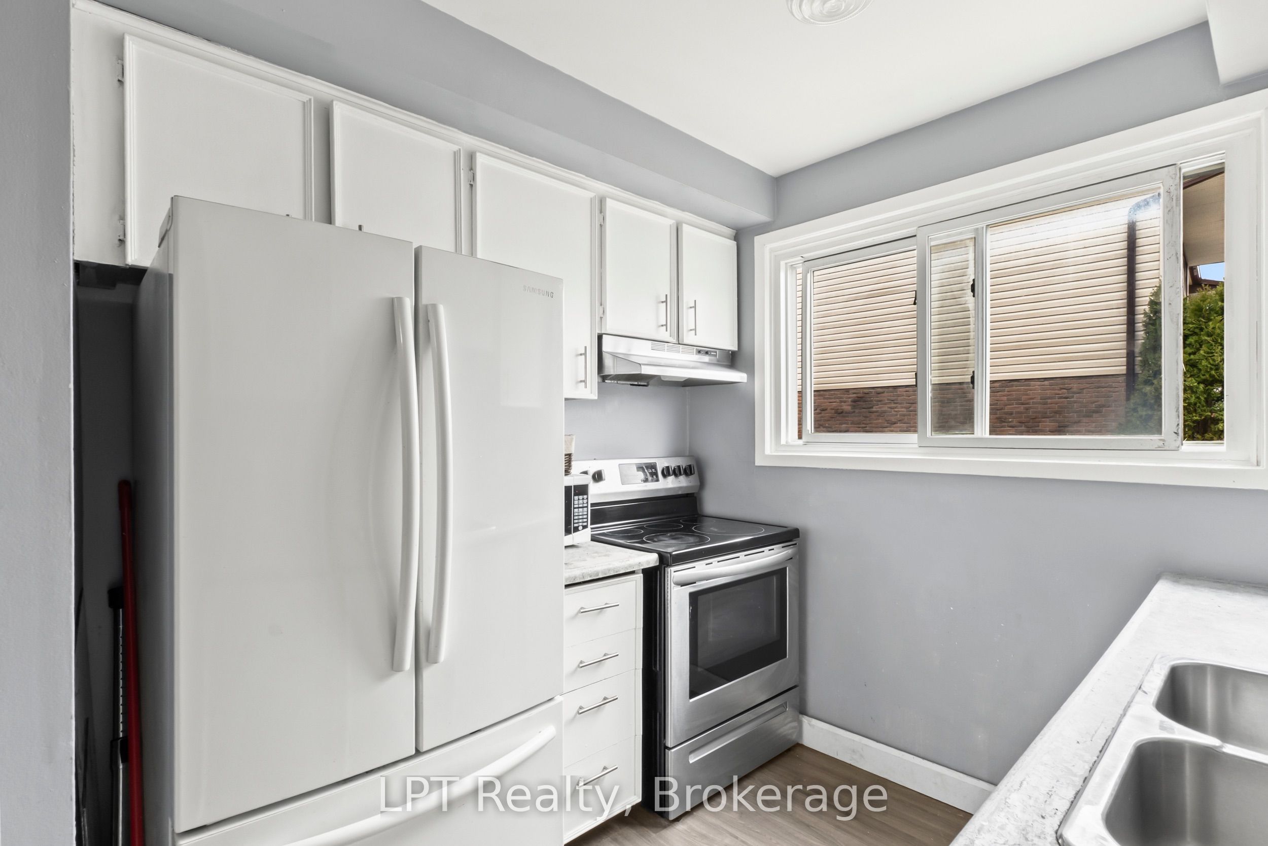 4 Tiffany Place 4 Property Photo 7