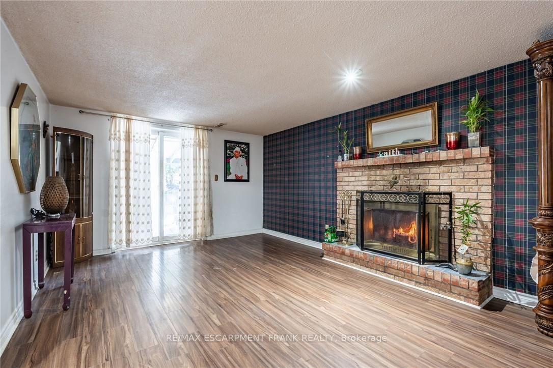 97 Guildwood Drive Property Photo 34