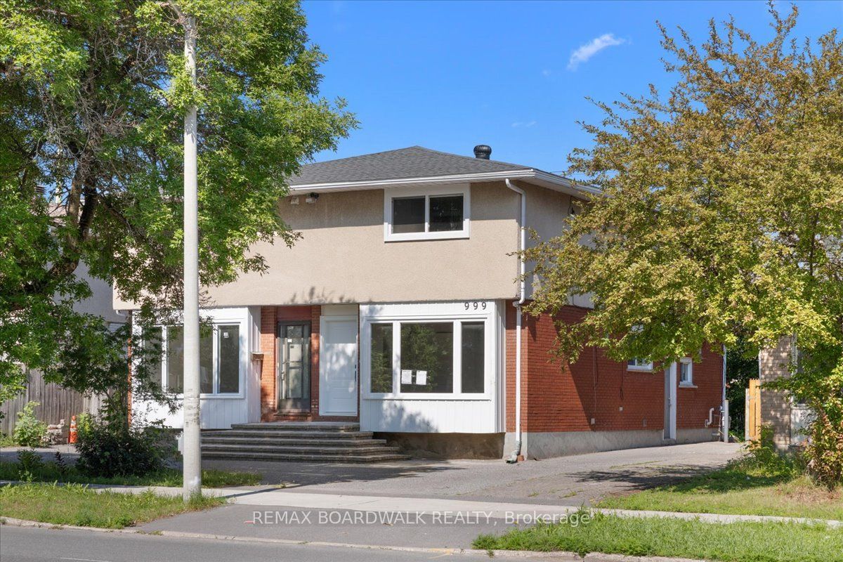 999 Meadowlands Drive Property Photo 1