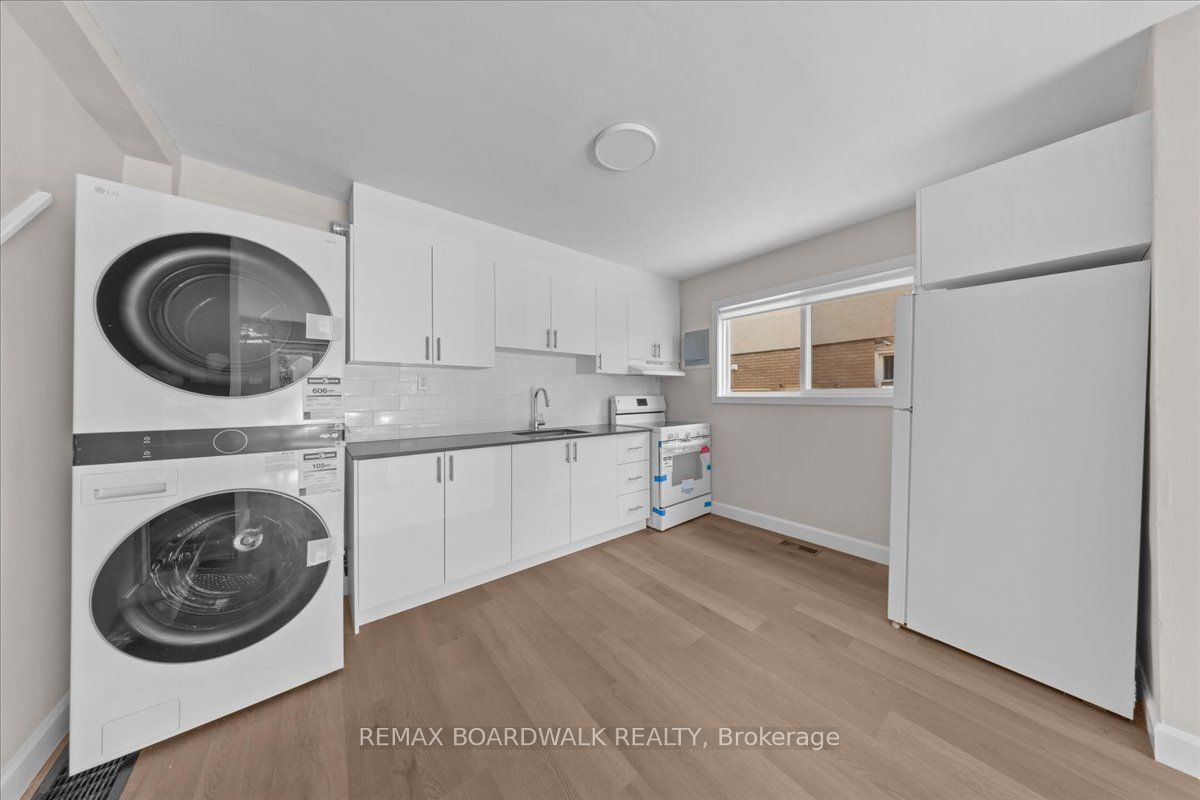 999 Meadowlands Drive Property Photo 8