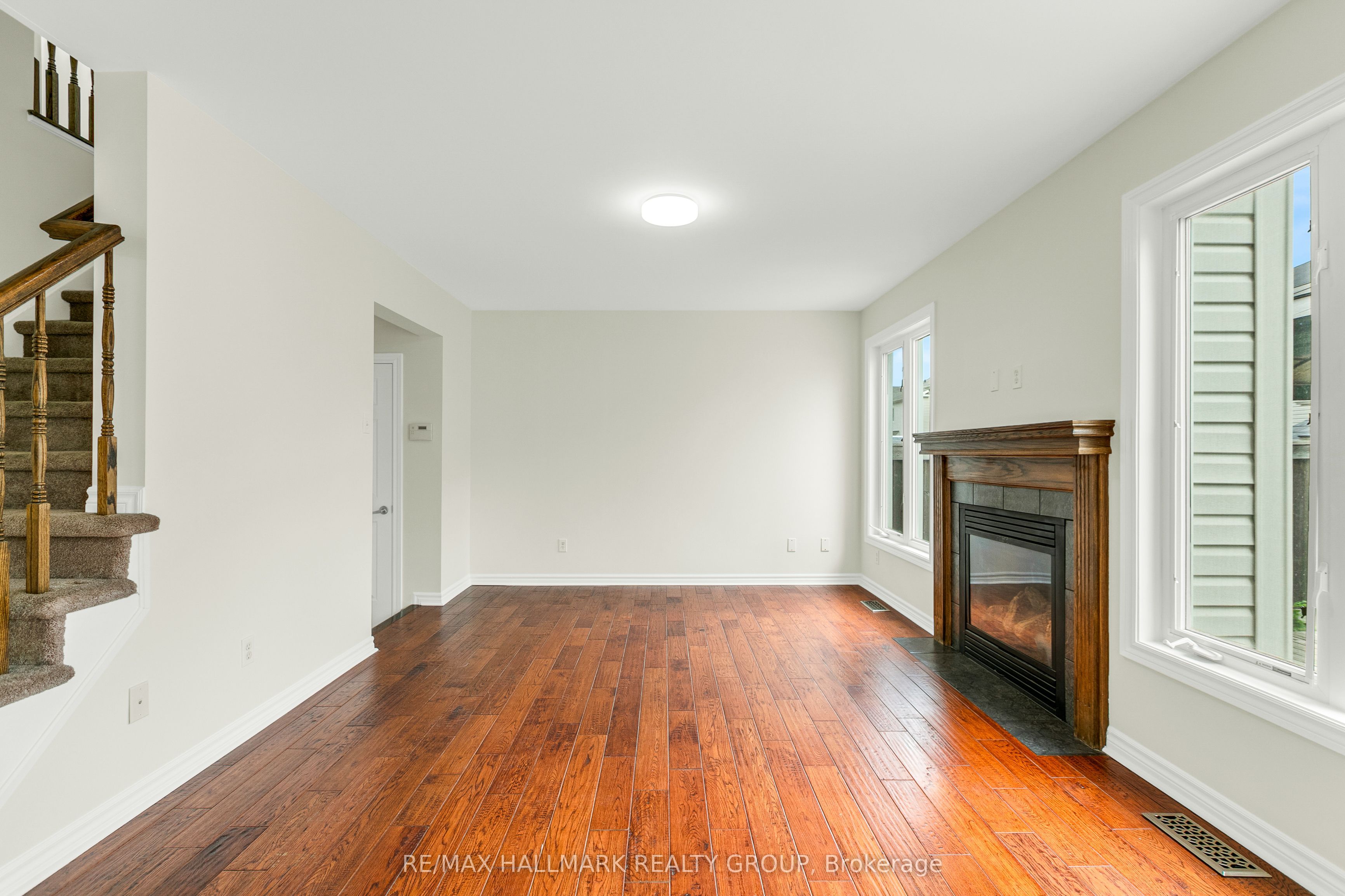 3462 River Run Avenue Property Photo 8