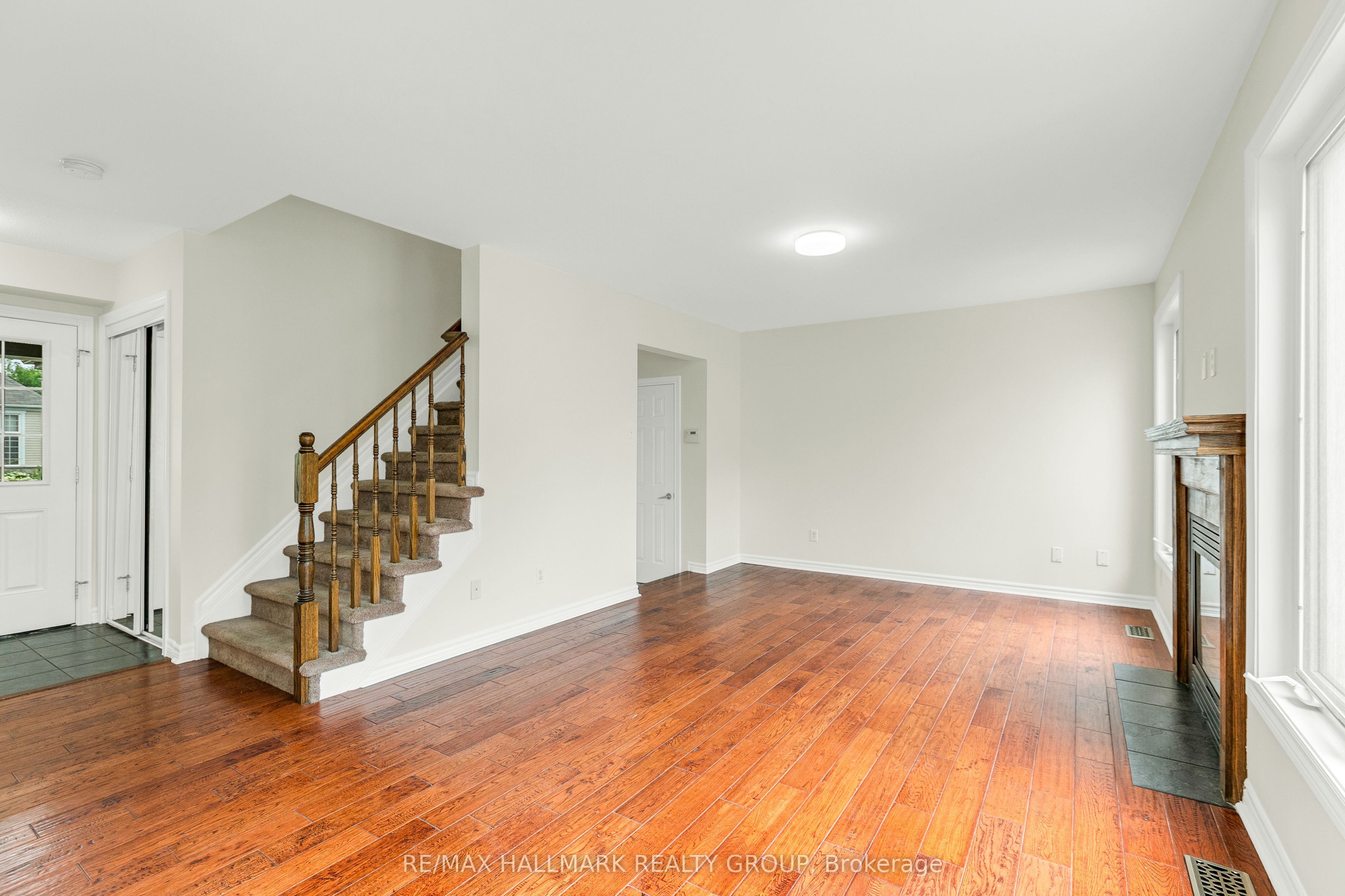 3462 River Run Avenue Property Photo 10