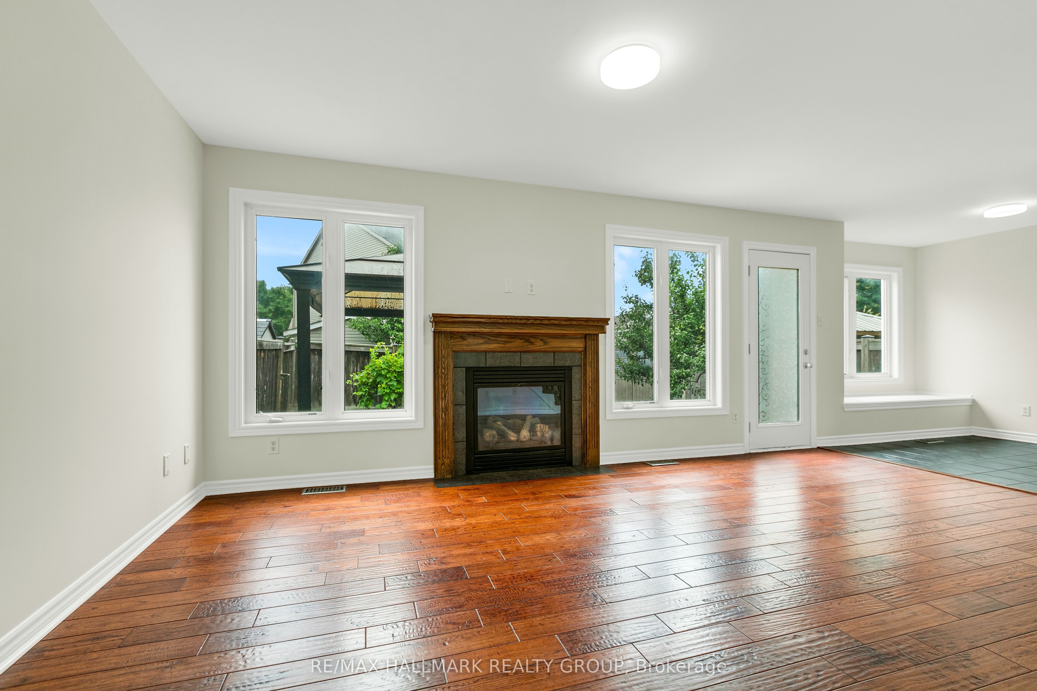 3462 River Run Avenue Property Photo 11