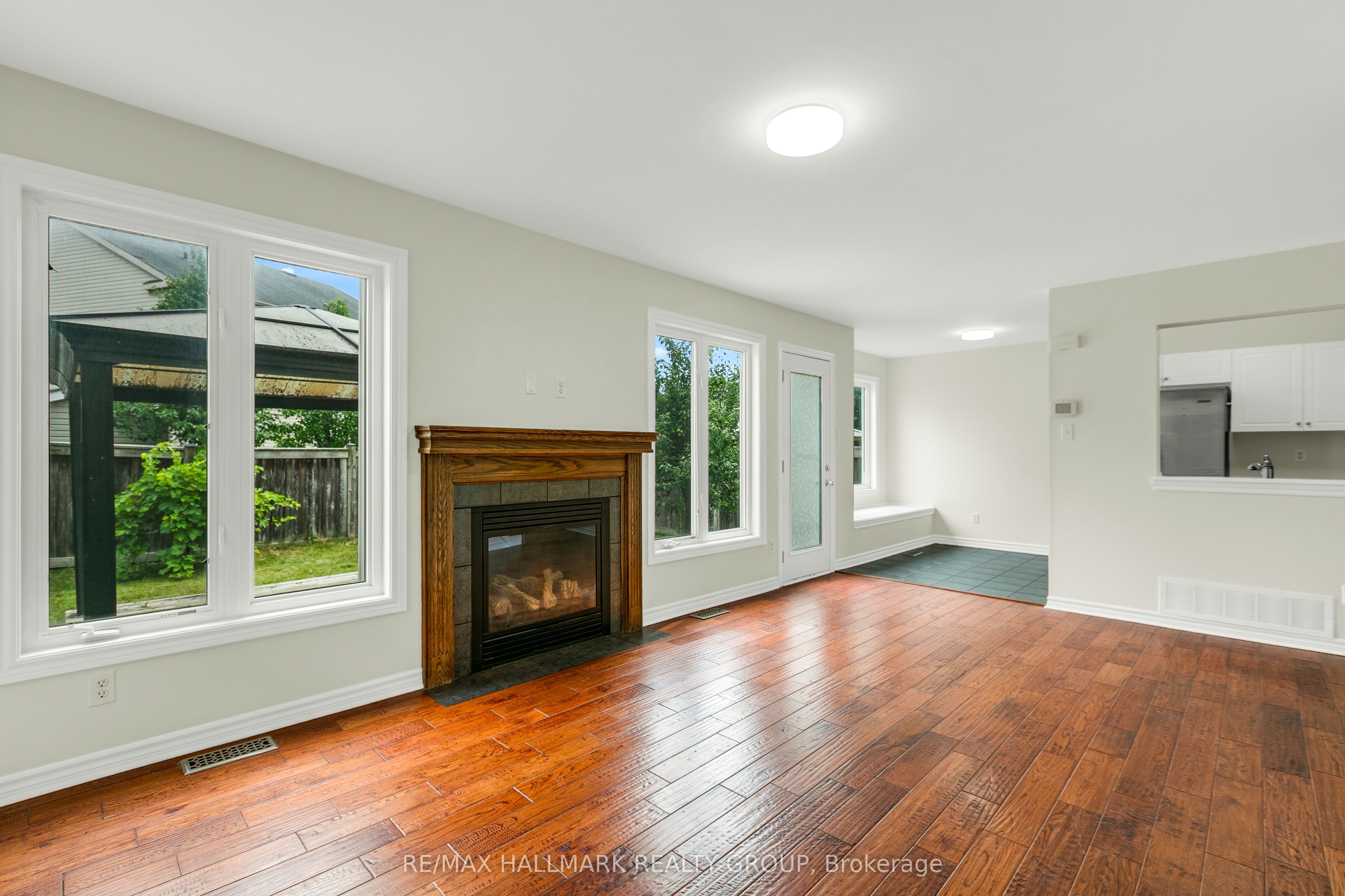 3462 River Run Avenue Property Photo 12