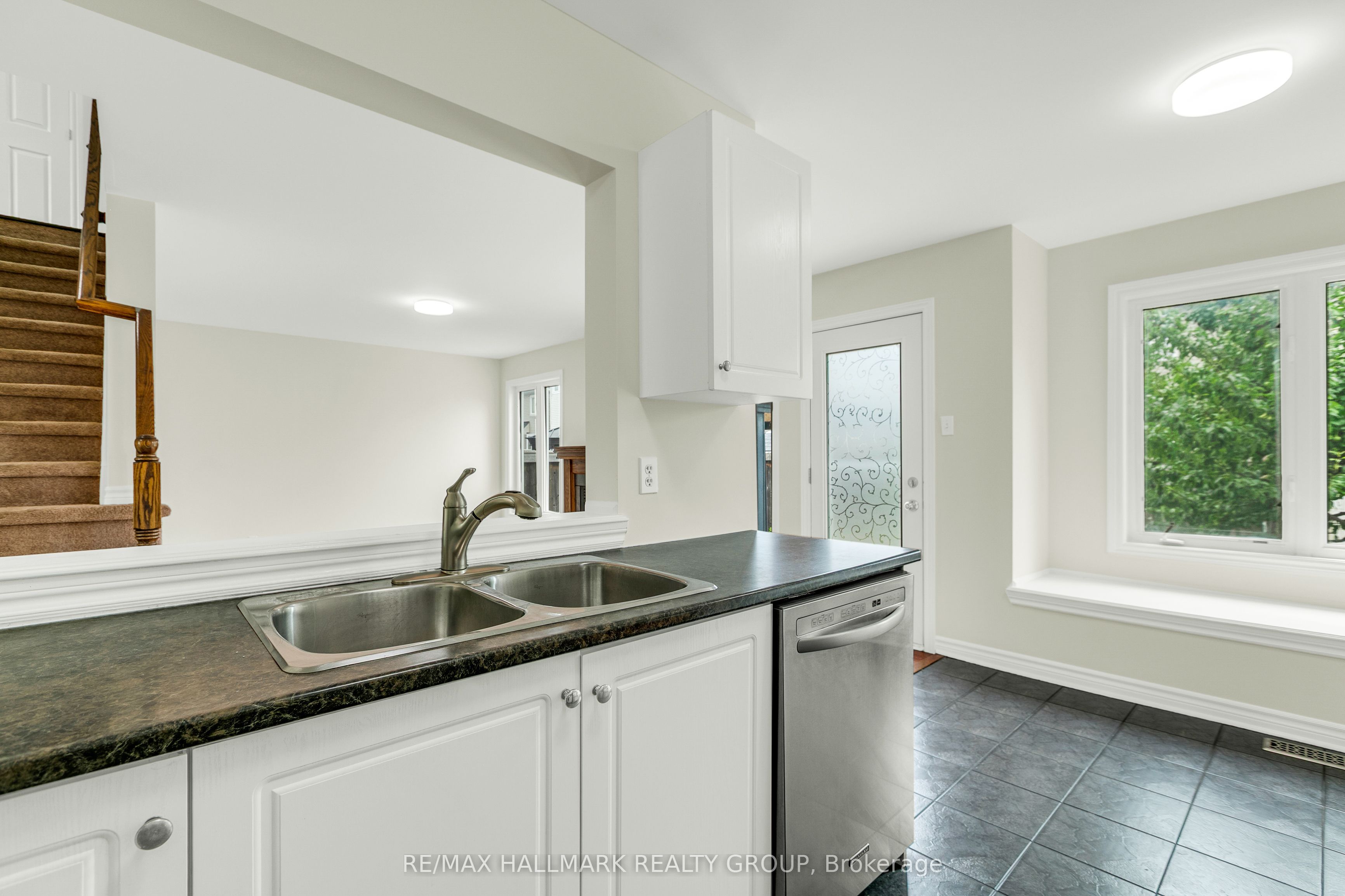 3462 River Run Avenue Property Photo 18