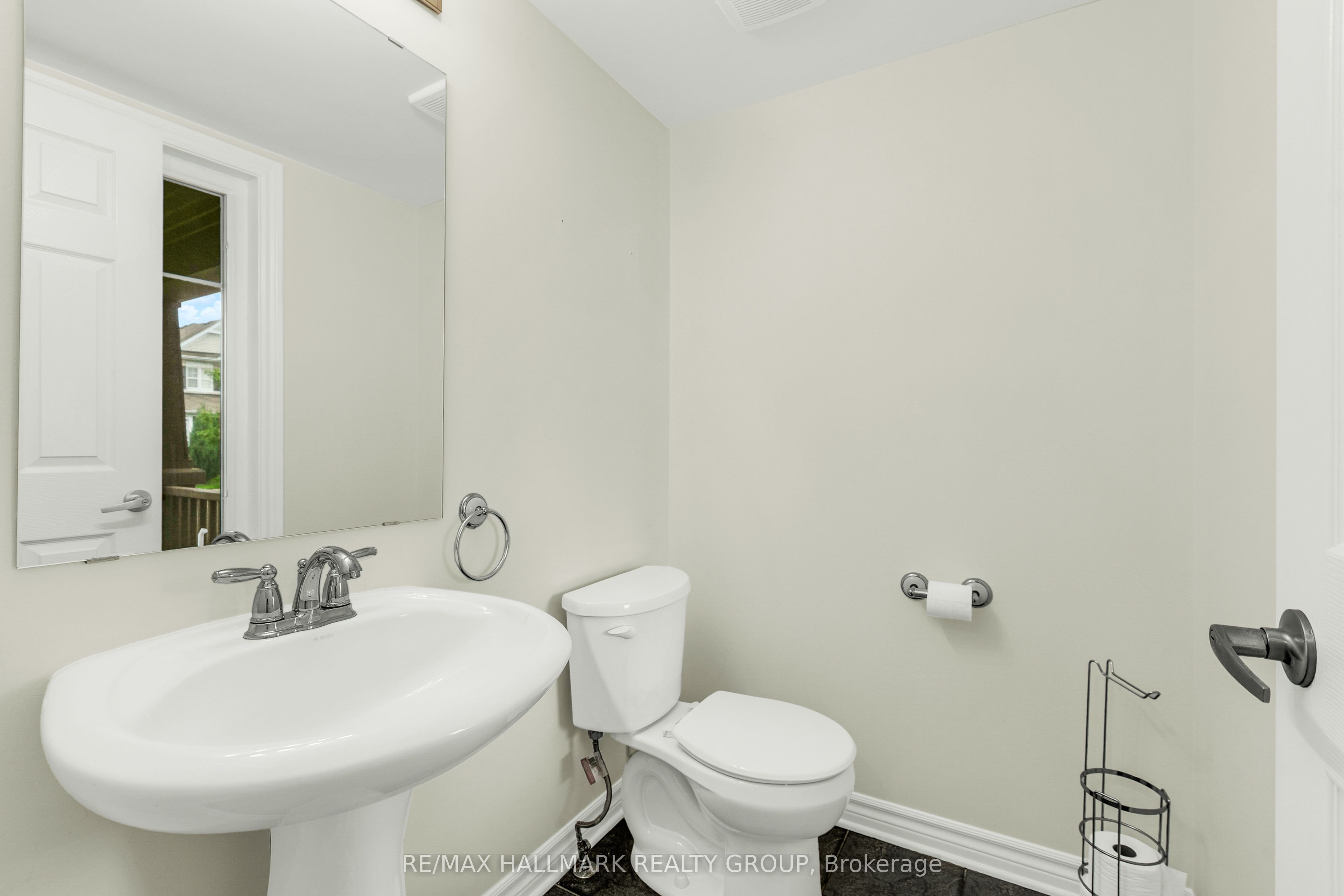 3462 River Run Avenue Property Photo 19