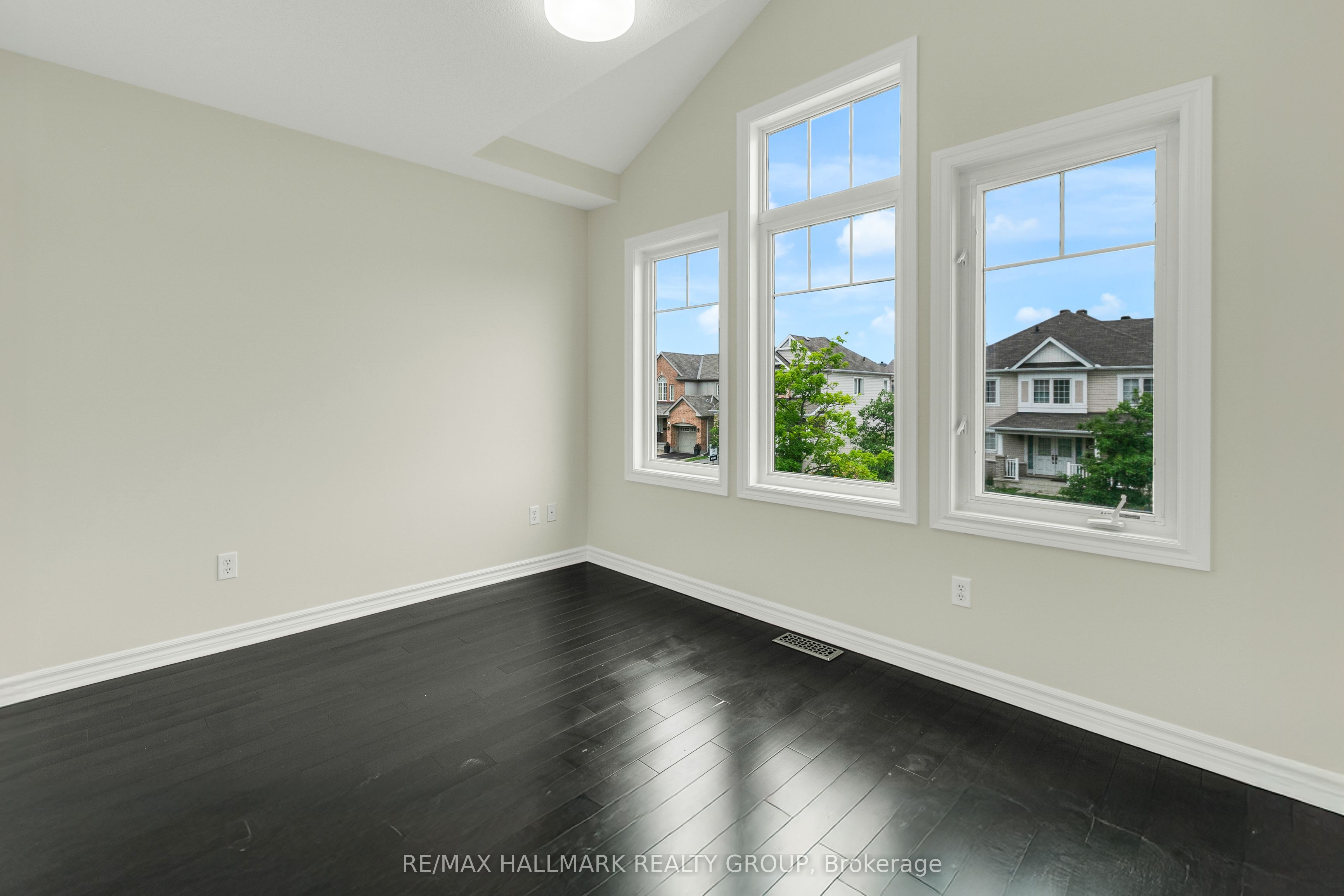3462 River Run Avenue Property Photo 23