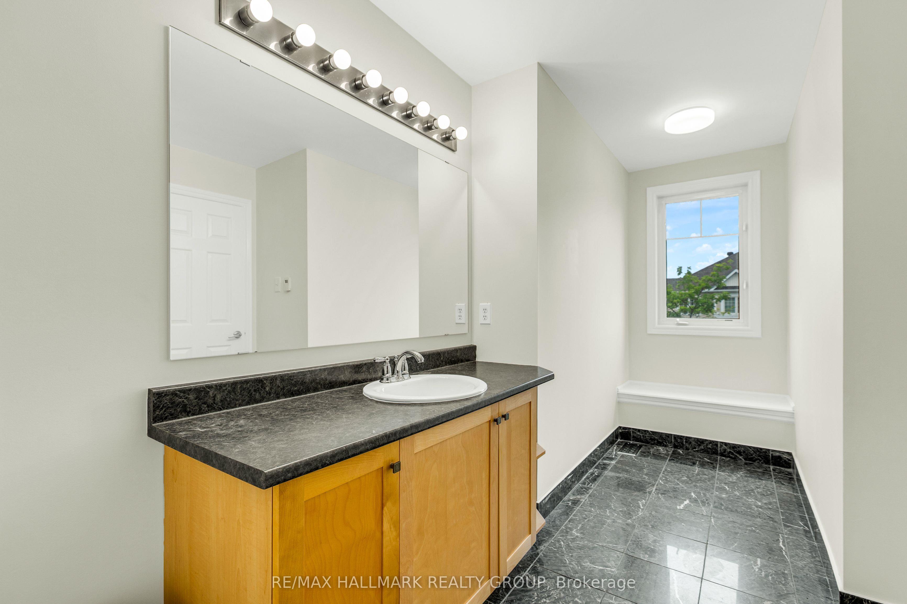 3462 River Run Avenue Property Photo 28
