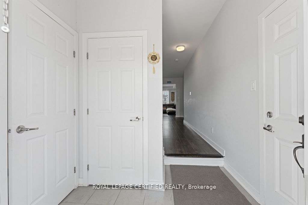 2177 Winsome Terrace Property Photo 6