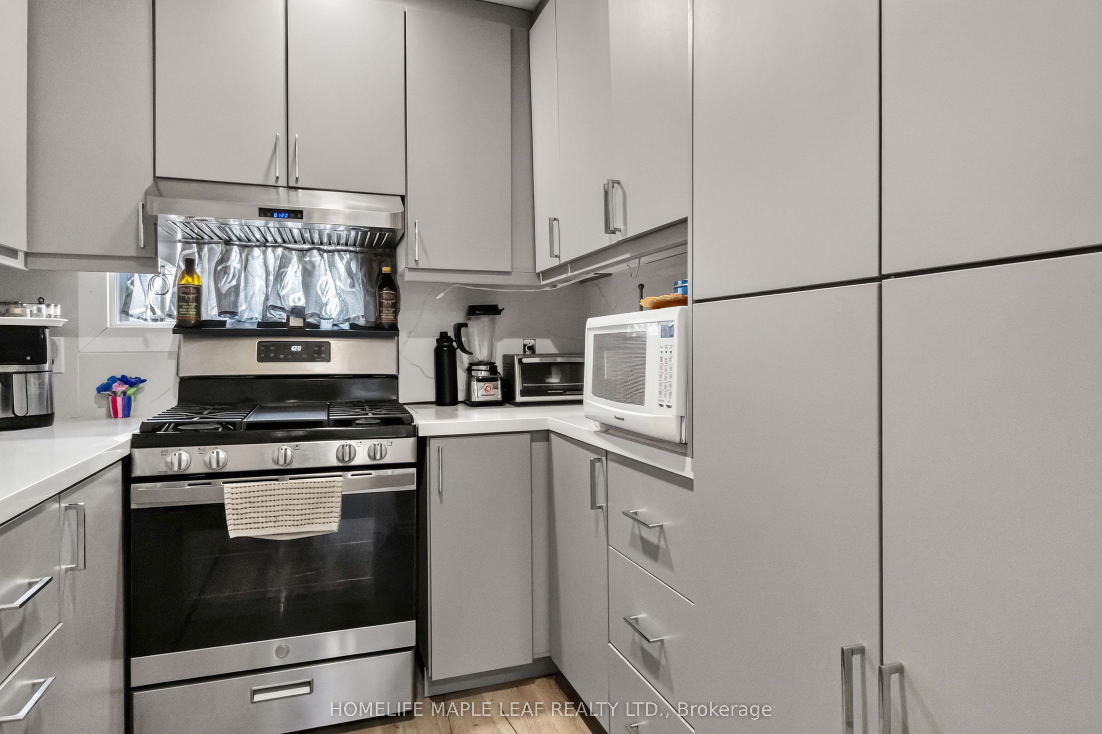 178 Grulke Street 19 Property Photo 15