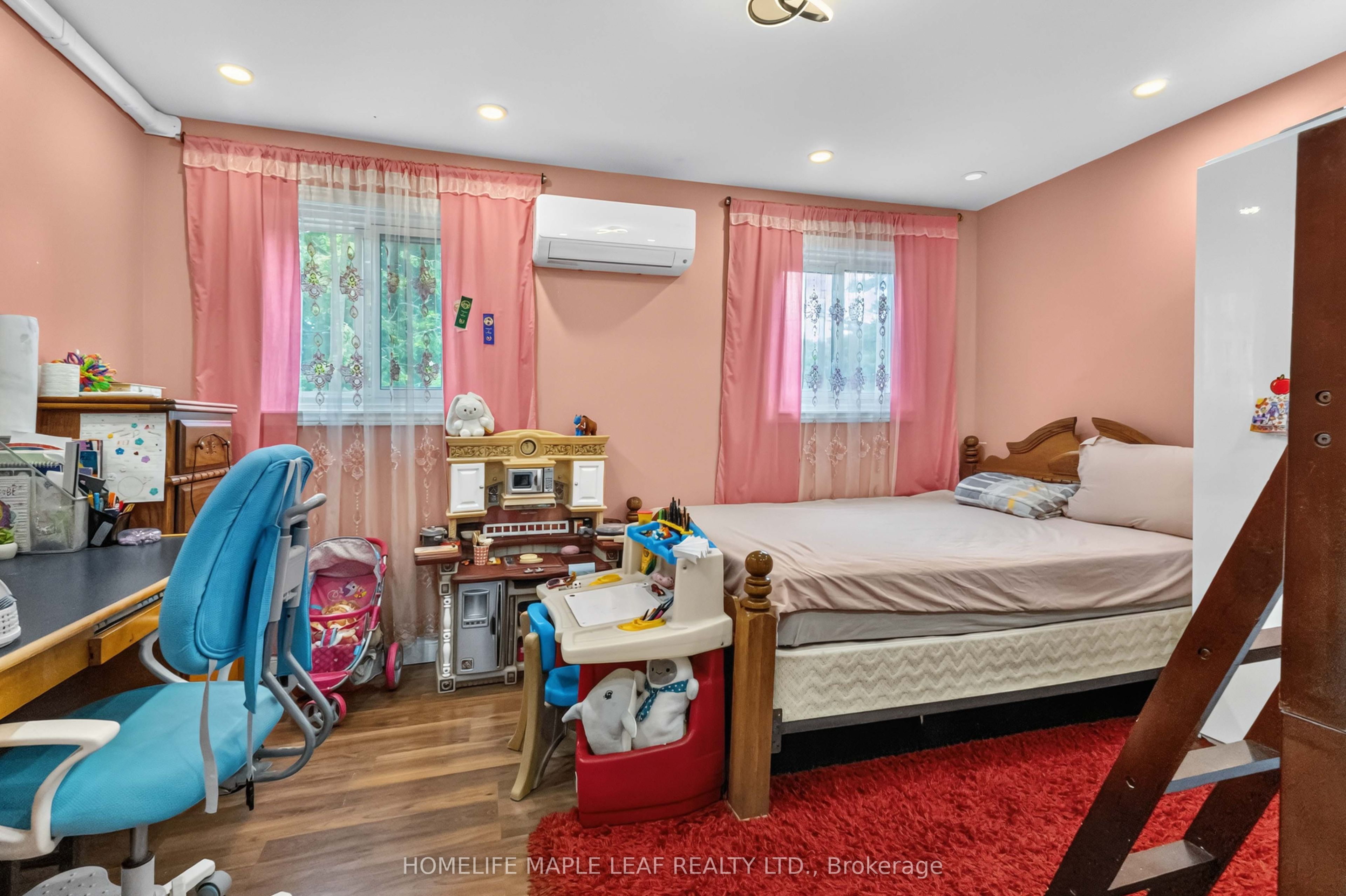 178 Grulke Street 19 Property Photo 18
