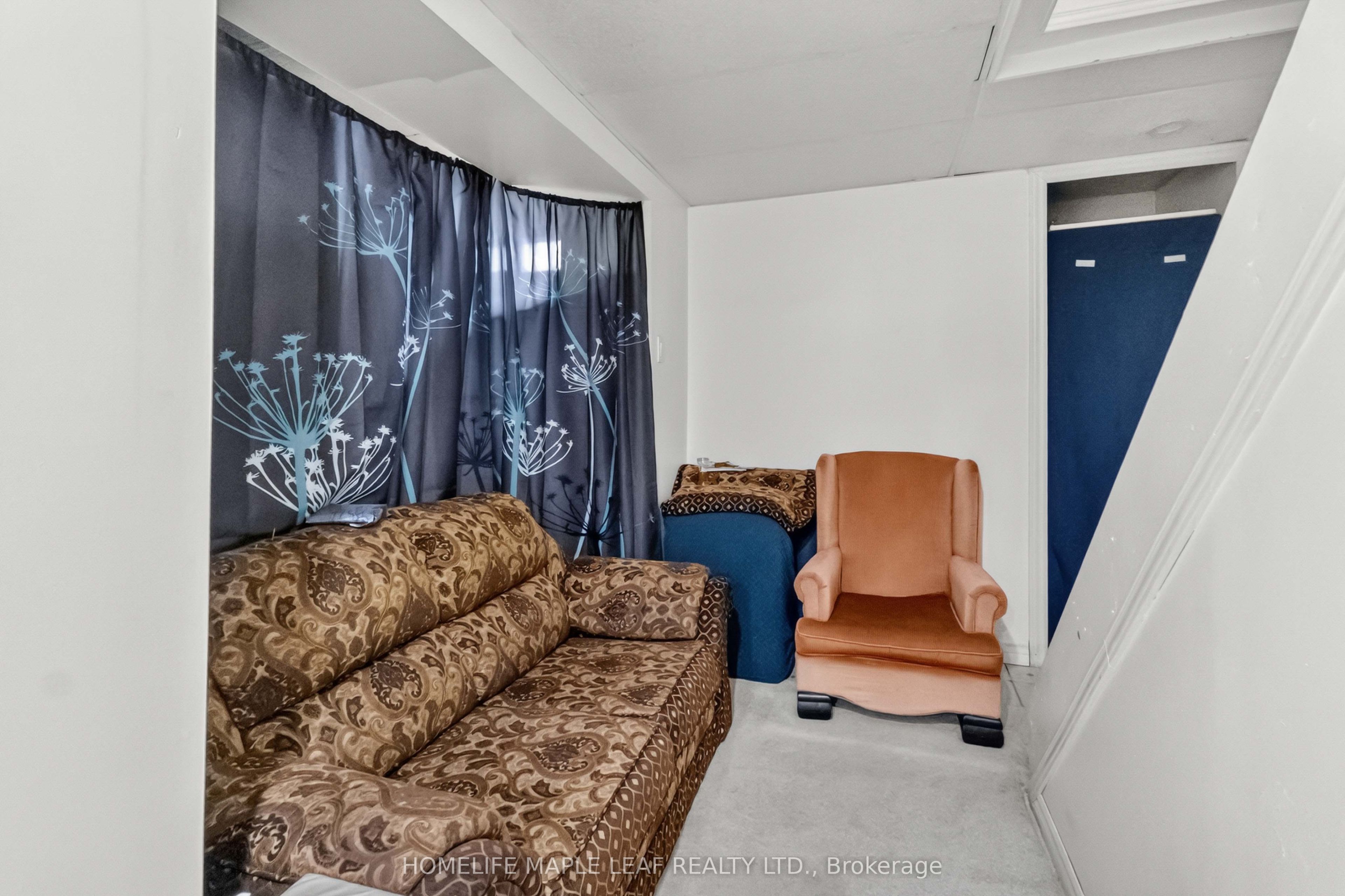 178 Grulke Street 19 Property Photo 23