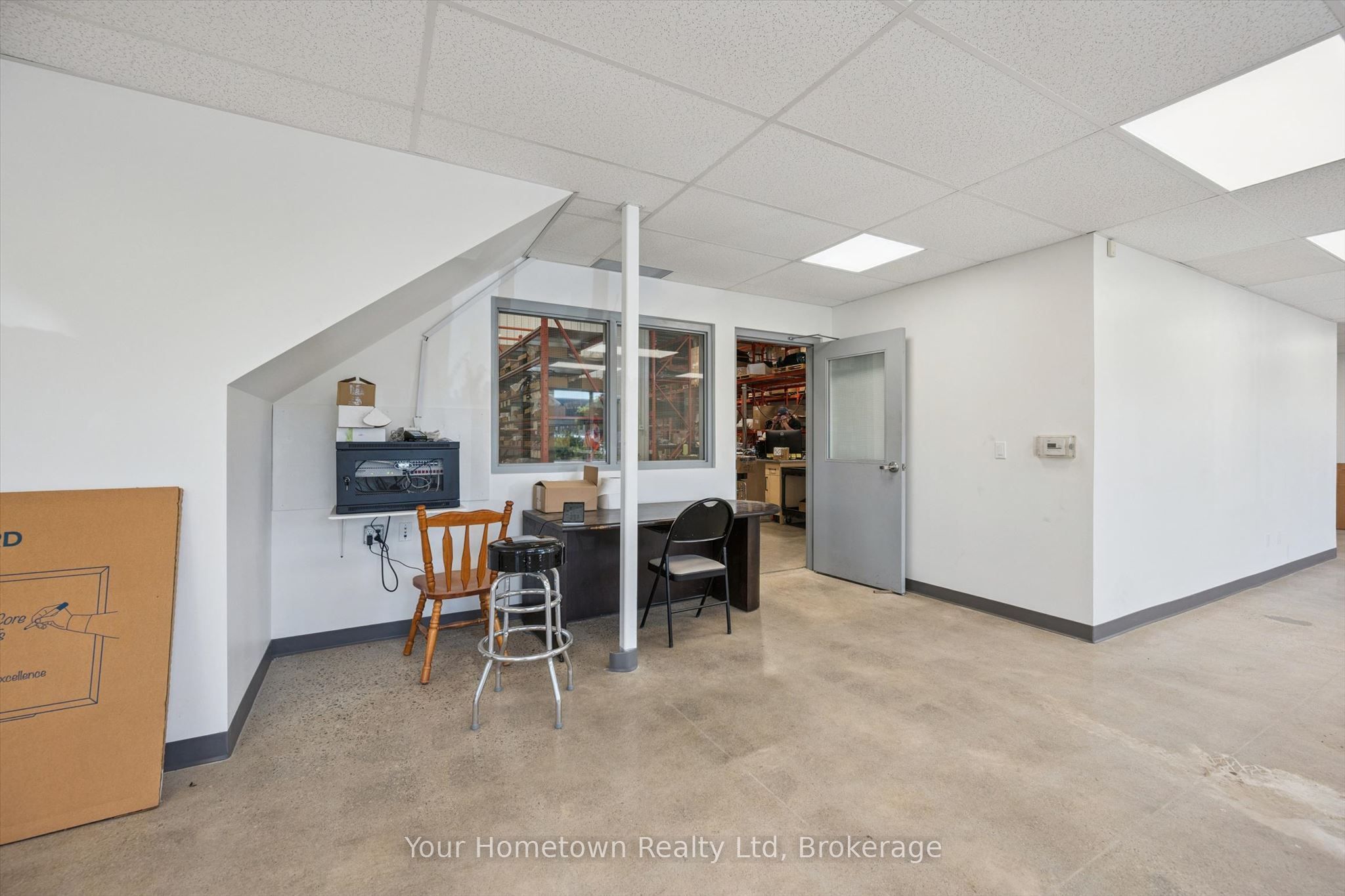 255 Thompson Drive Property Photo 10