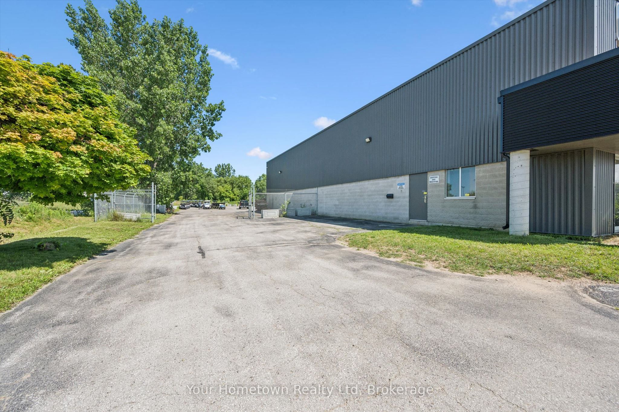 255 Thompson Drive Property Photo 39