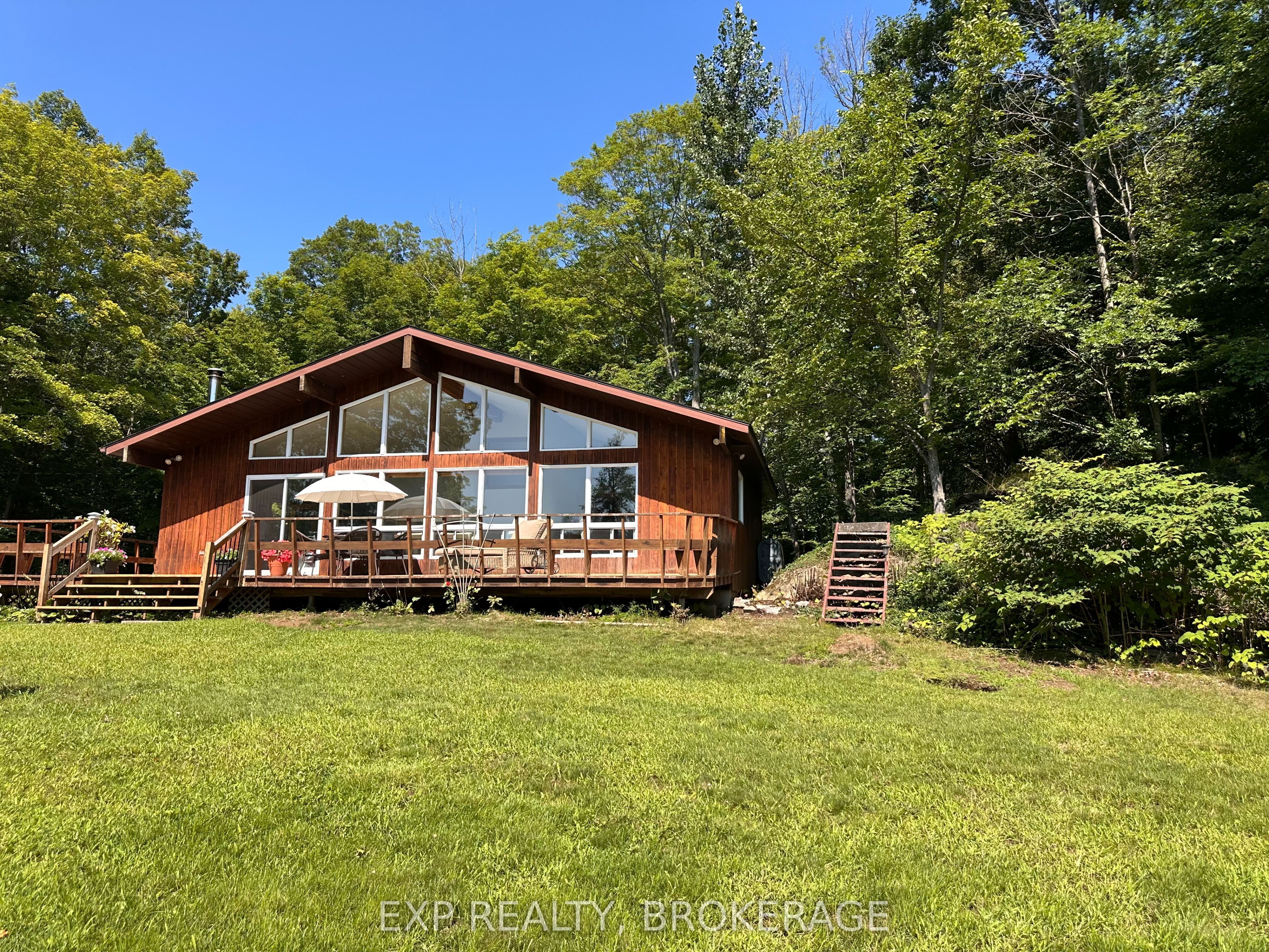 2103 Hambly Lane Property Photo 3
