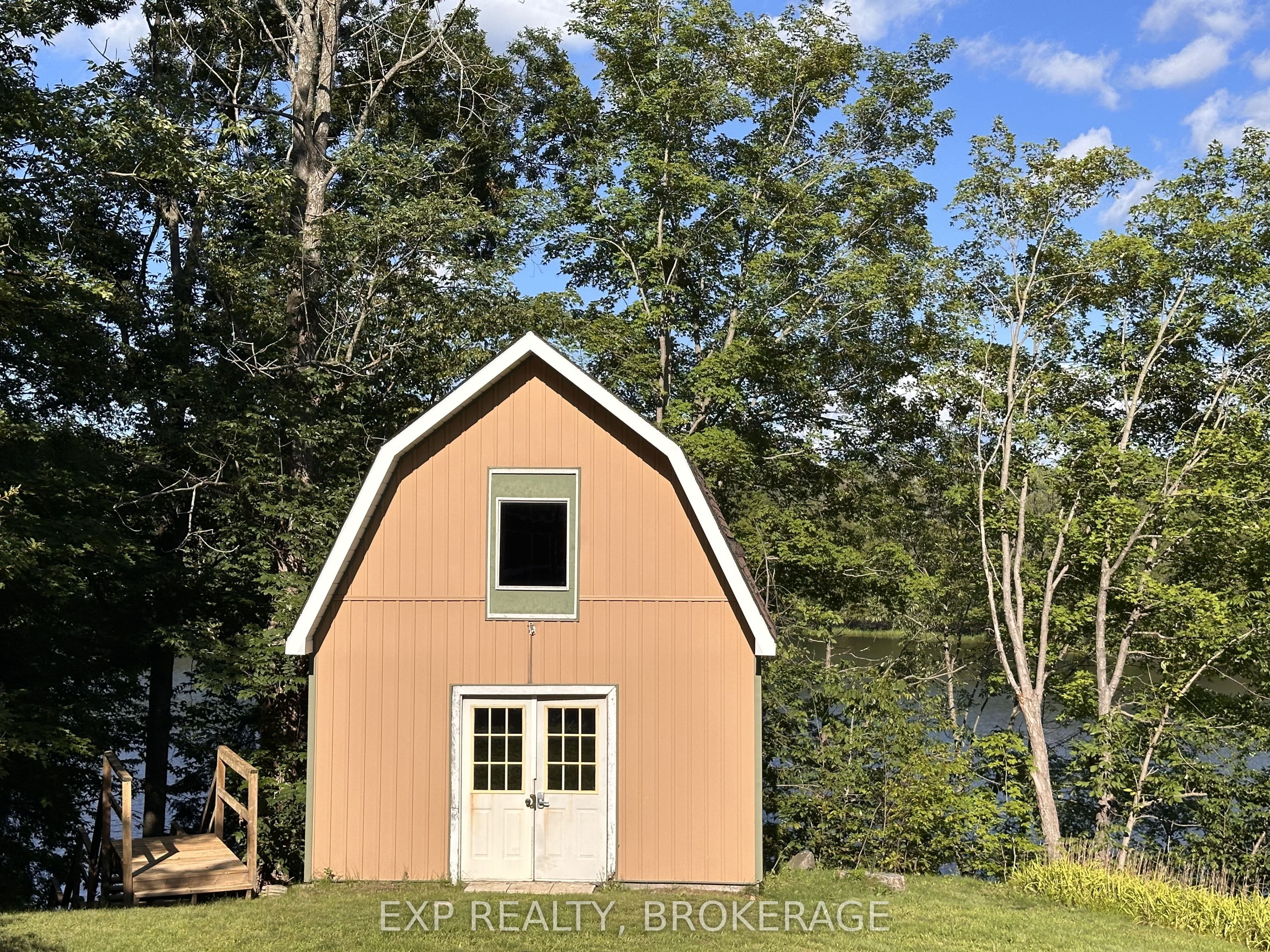 2103 Hambly Lane Property Photo 10