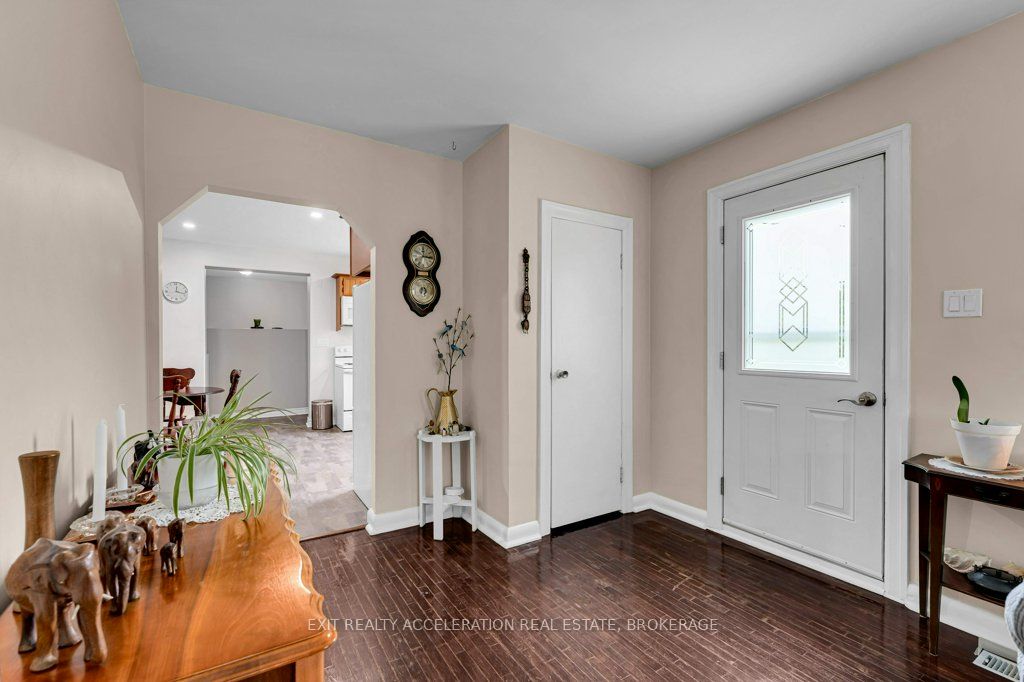 7520 County Road 2 E Property Photo 4