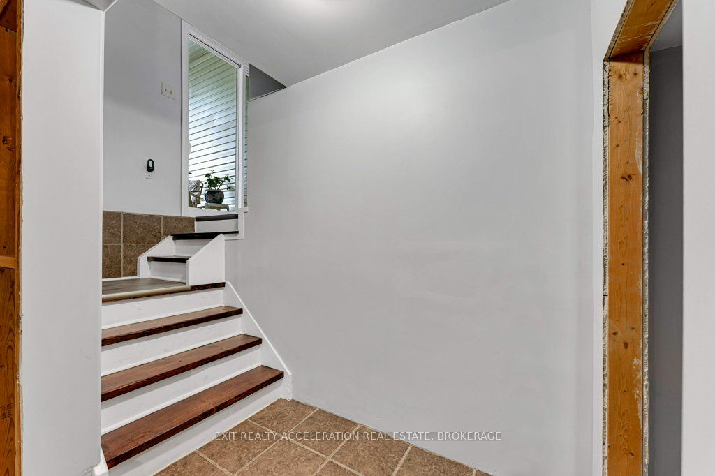 7520 County Road 2 E Property Photo 24