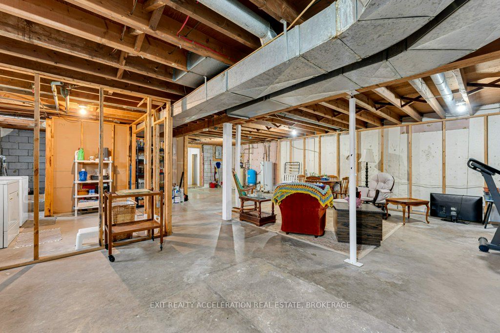 7520 County Road 2 E Property Photo 28