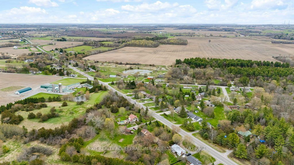 7520 County Road 2 E Property Photo 41
