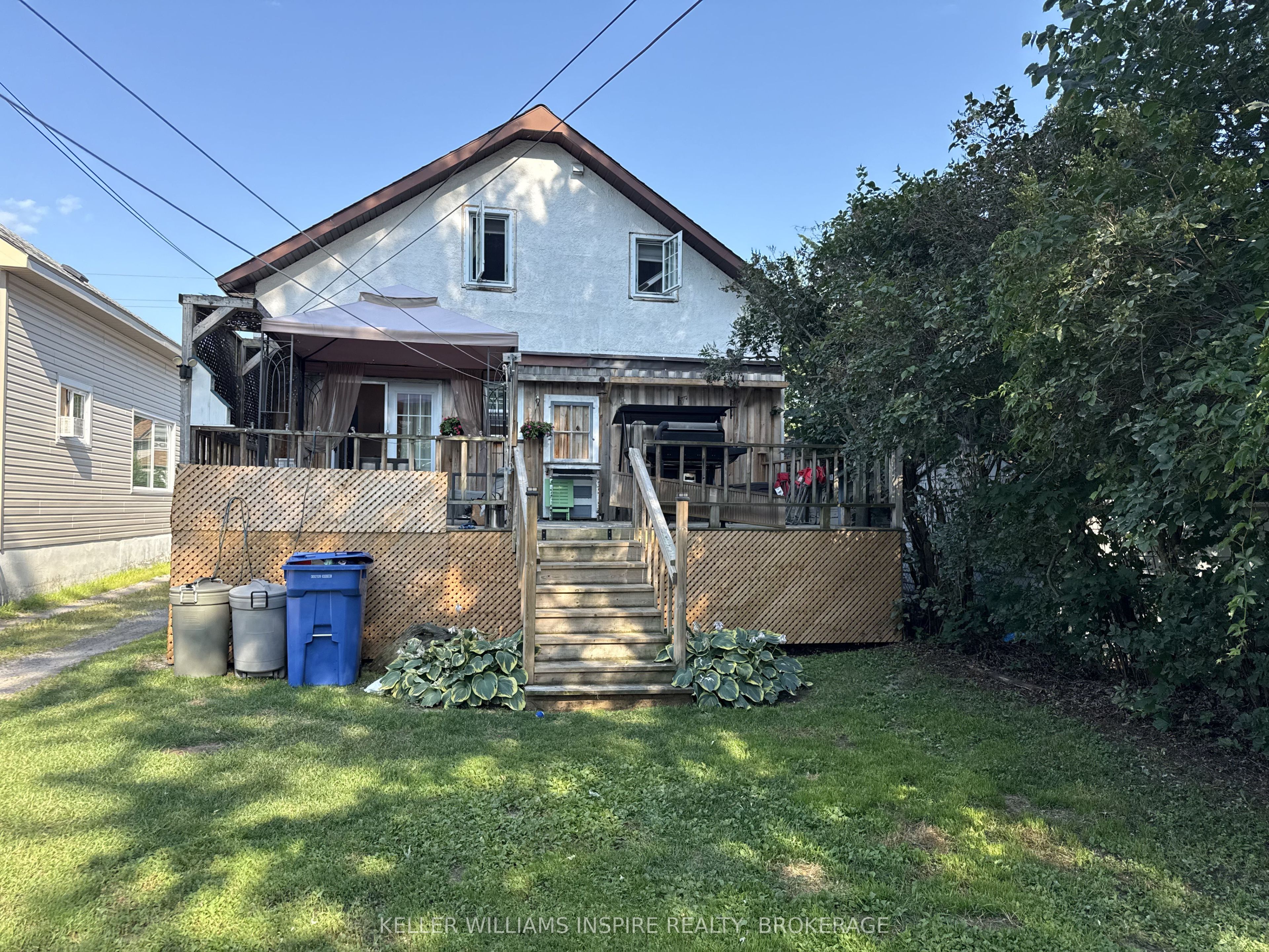 219 King Street W Property Photo 33
