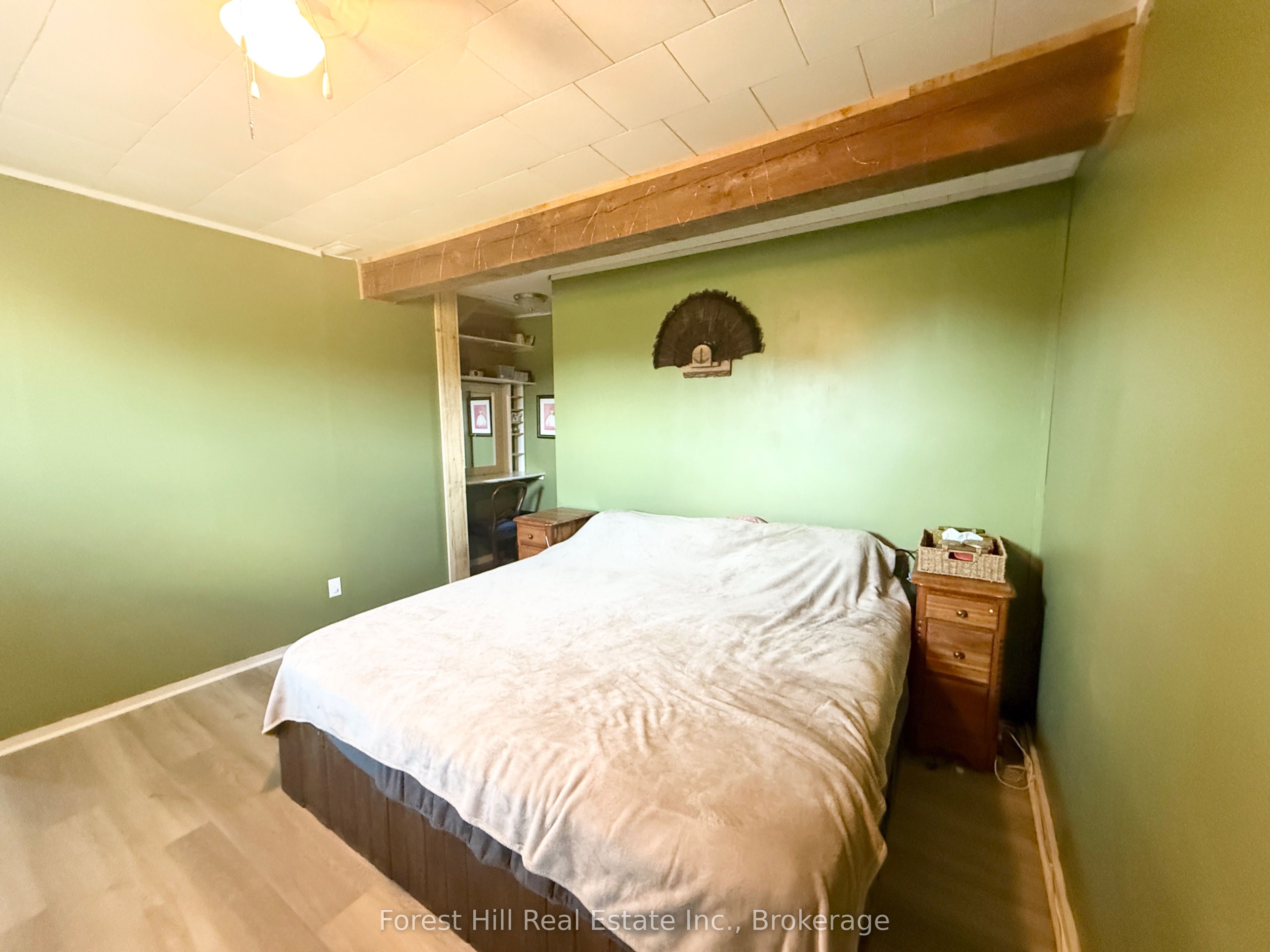 832 East Road Property Photo 25