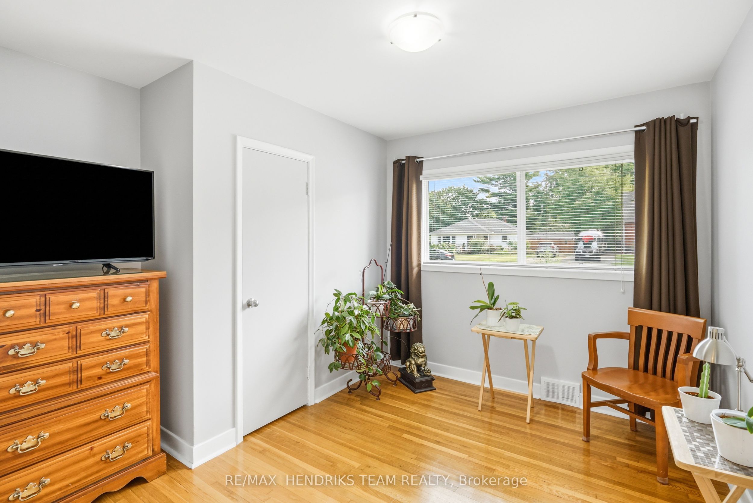 33 Nickerson Avenue Property Photo 15