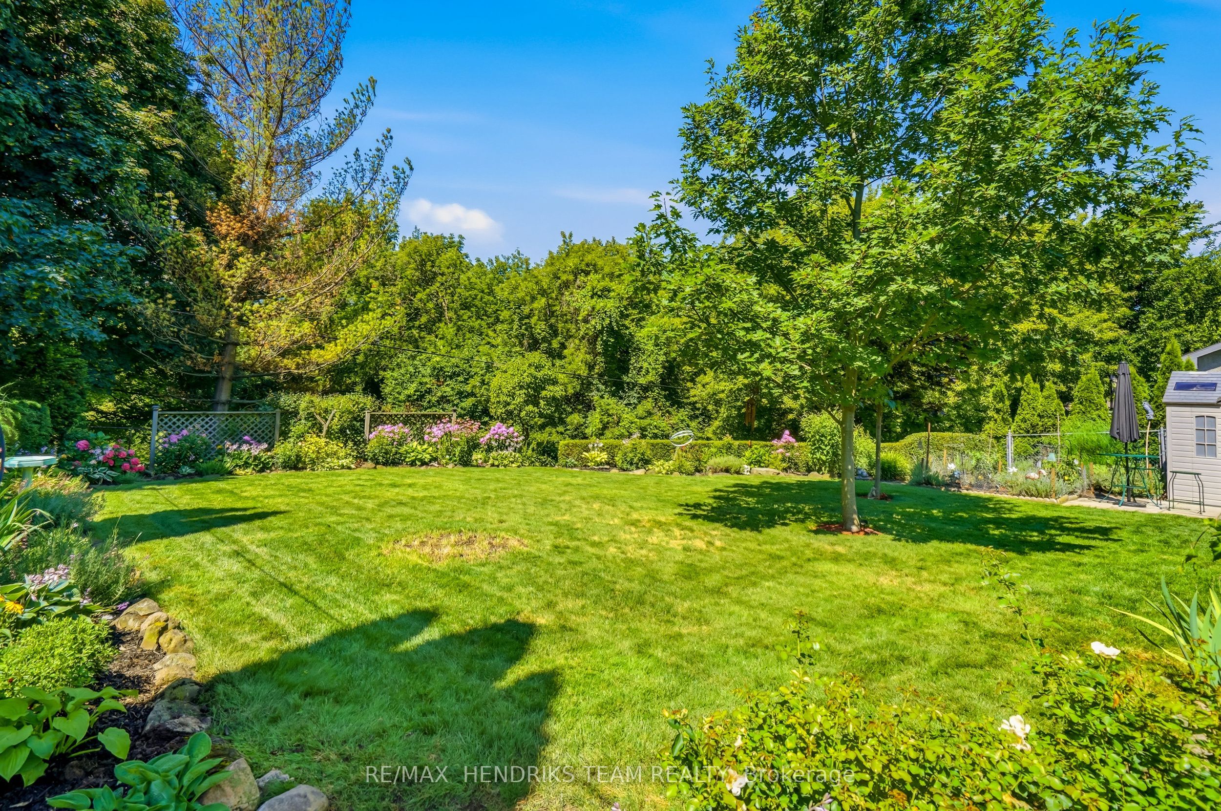 33 Nickerson Avenue Property Photo 32