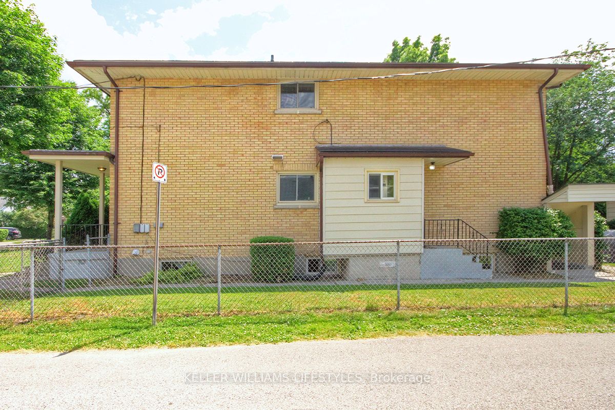 84 Wilson Avenue Main Property Photo 4