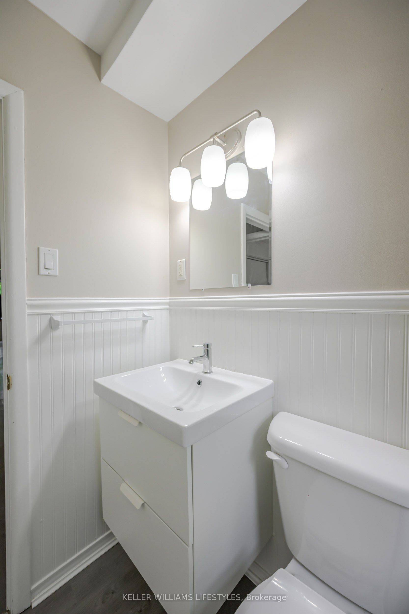 84 Wilson Avenue Main Property Photo 11