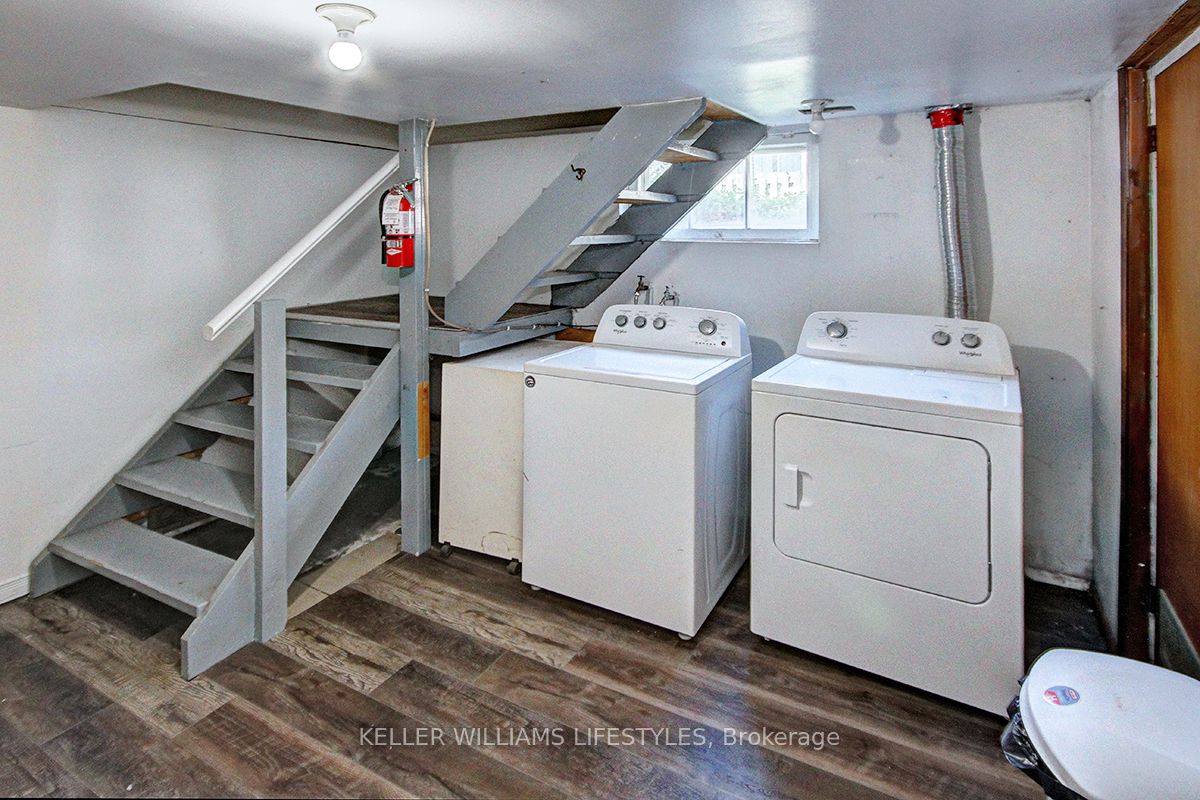 84 Wilson Avenue Main Property Photo 18