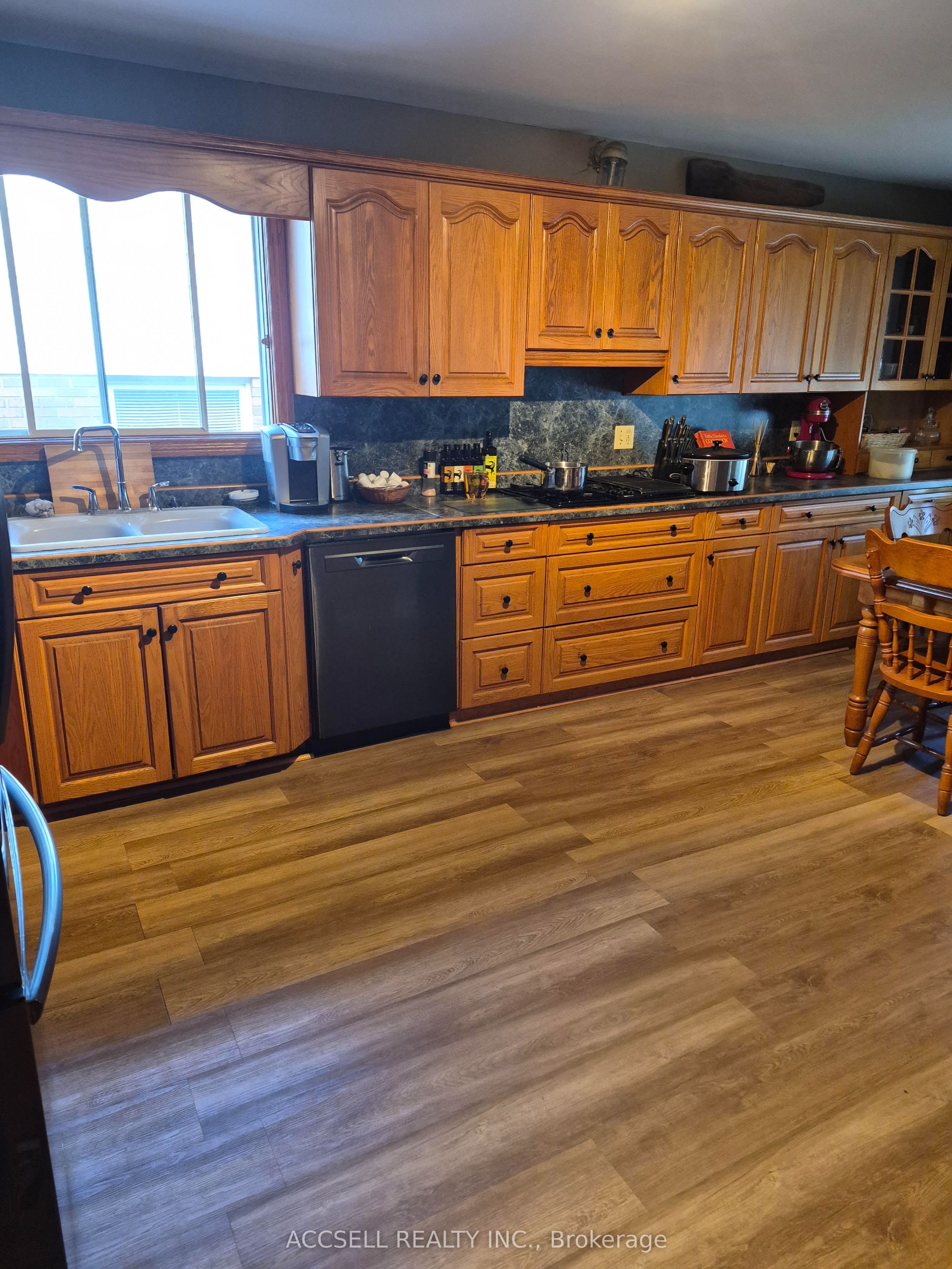 28 Bridle Path Road Property Photo 7