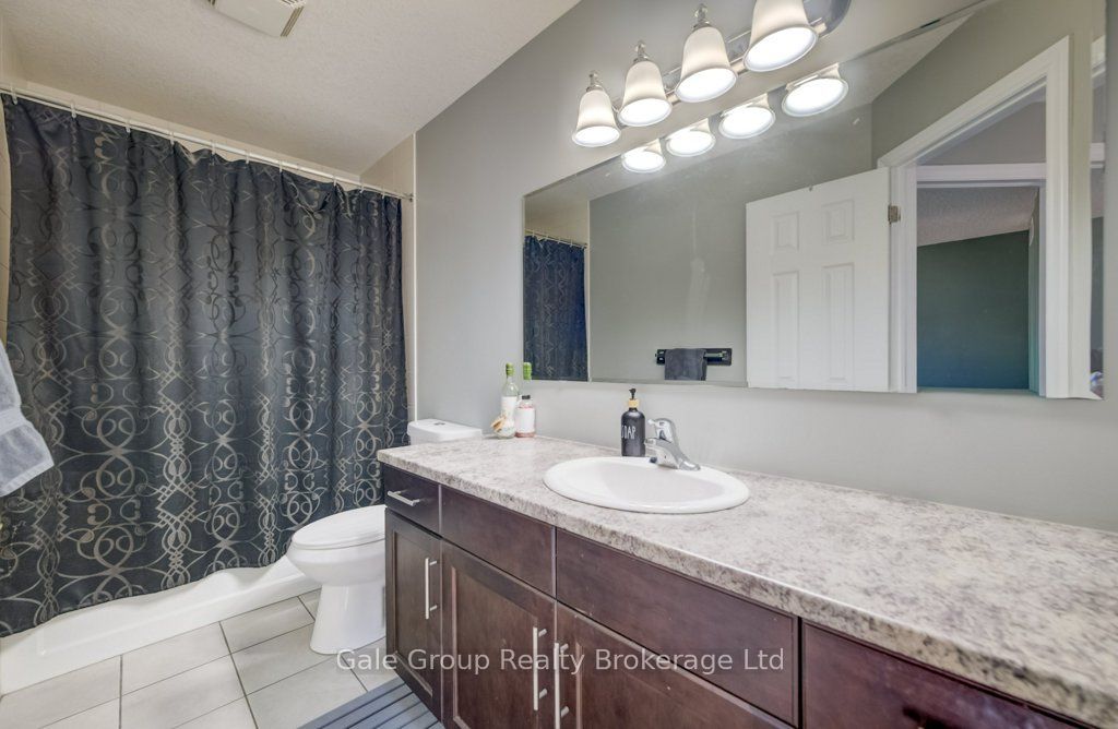 468 Champlain Avenue Property Photo 26