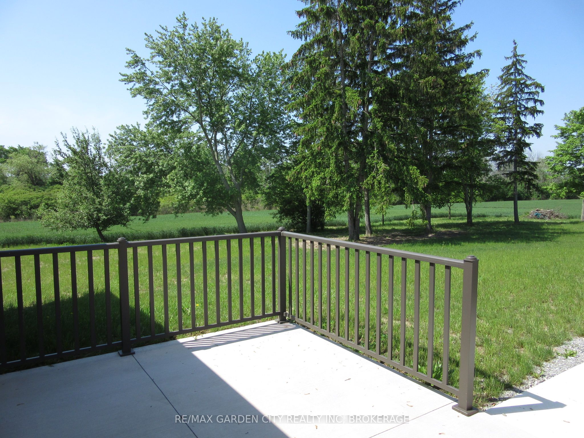 11981 Morris Road Property Photo 17