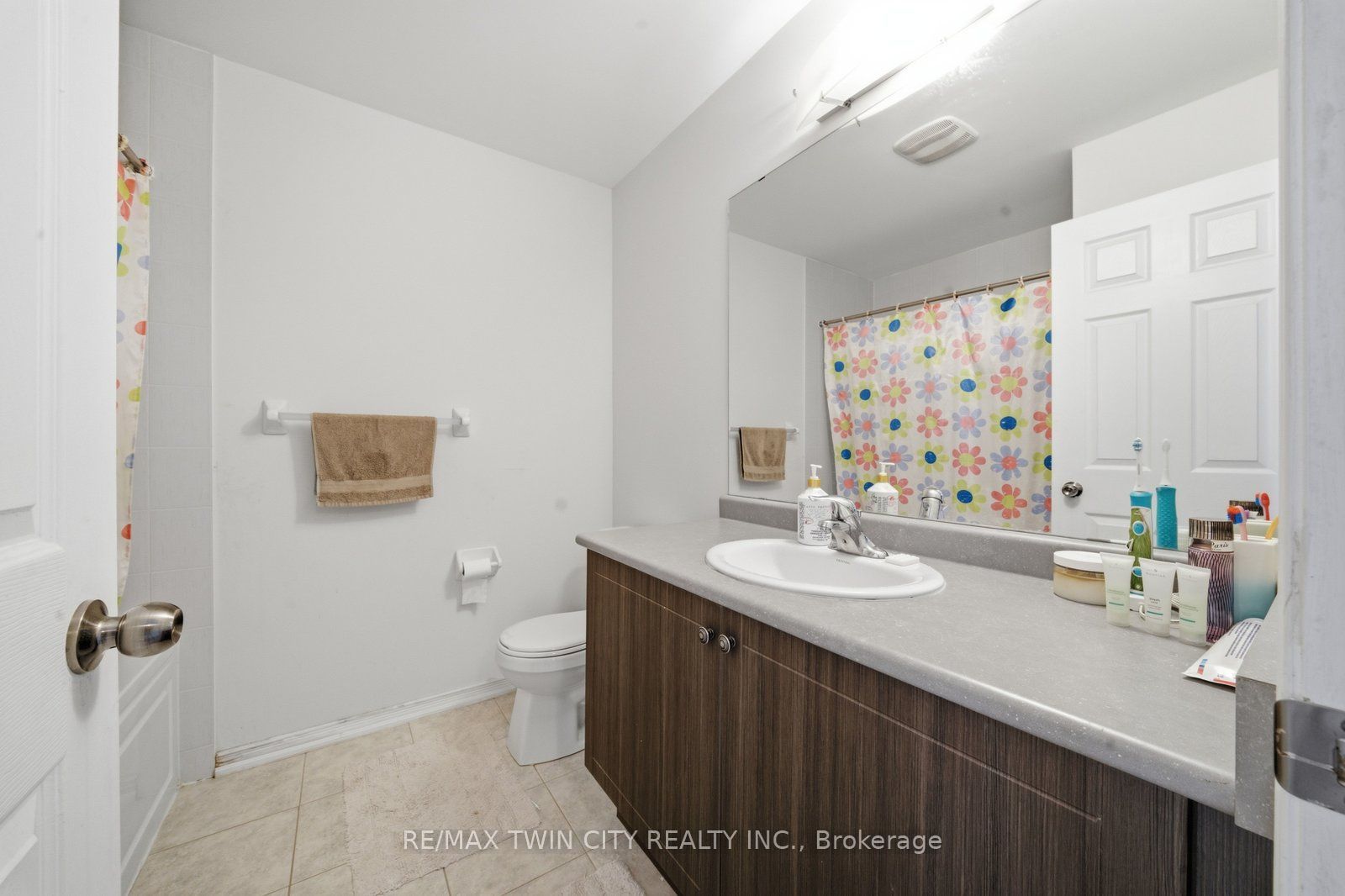 32 Cole Crescent Property Photo 14