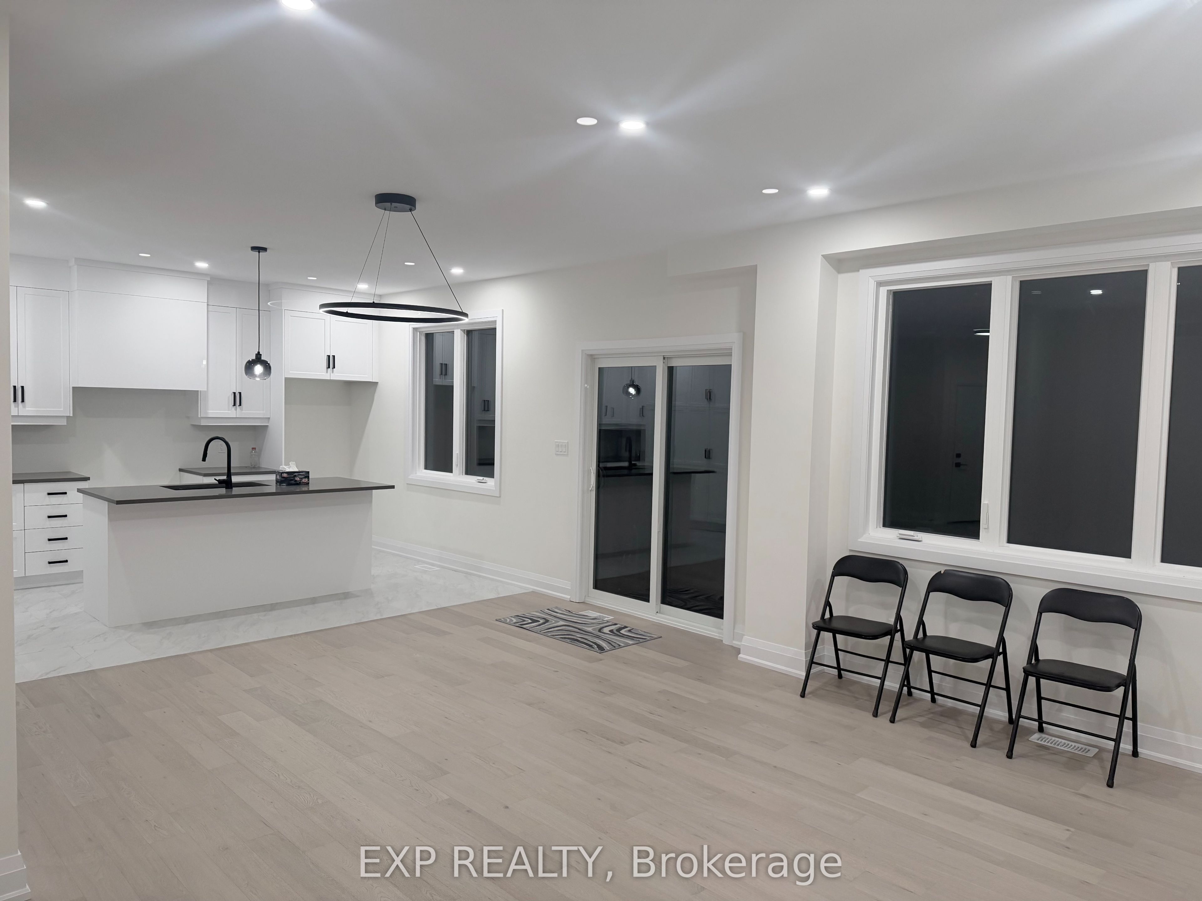 8723 Harlyn Common Property Photo 7