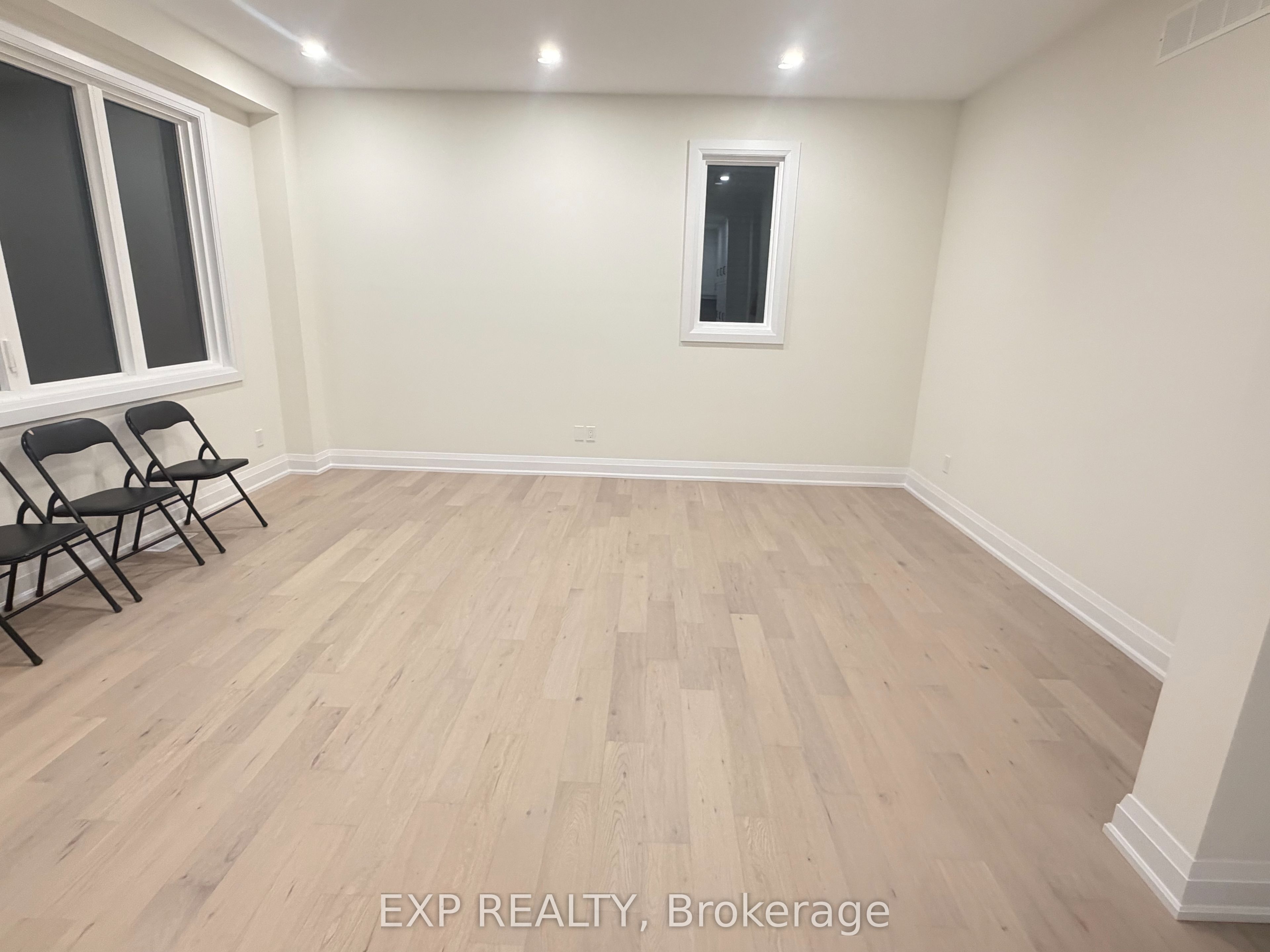 8723 Harlyn Common Property Photo 8