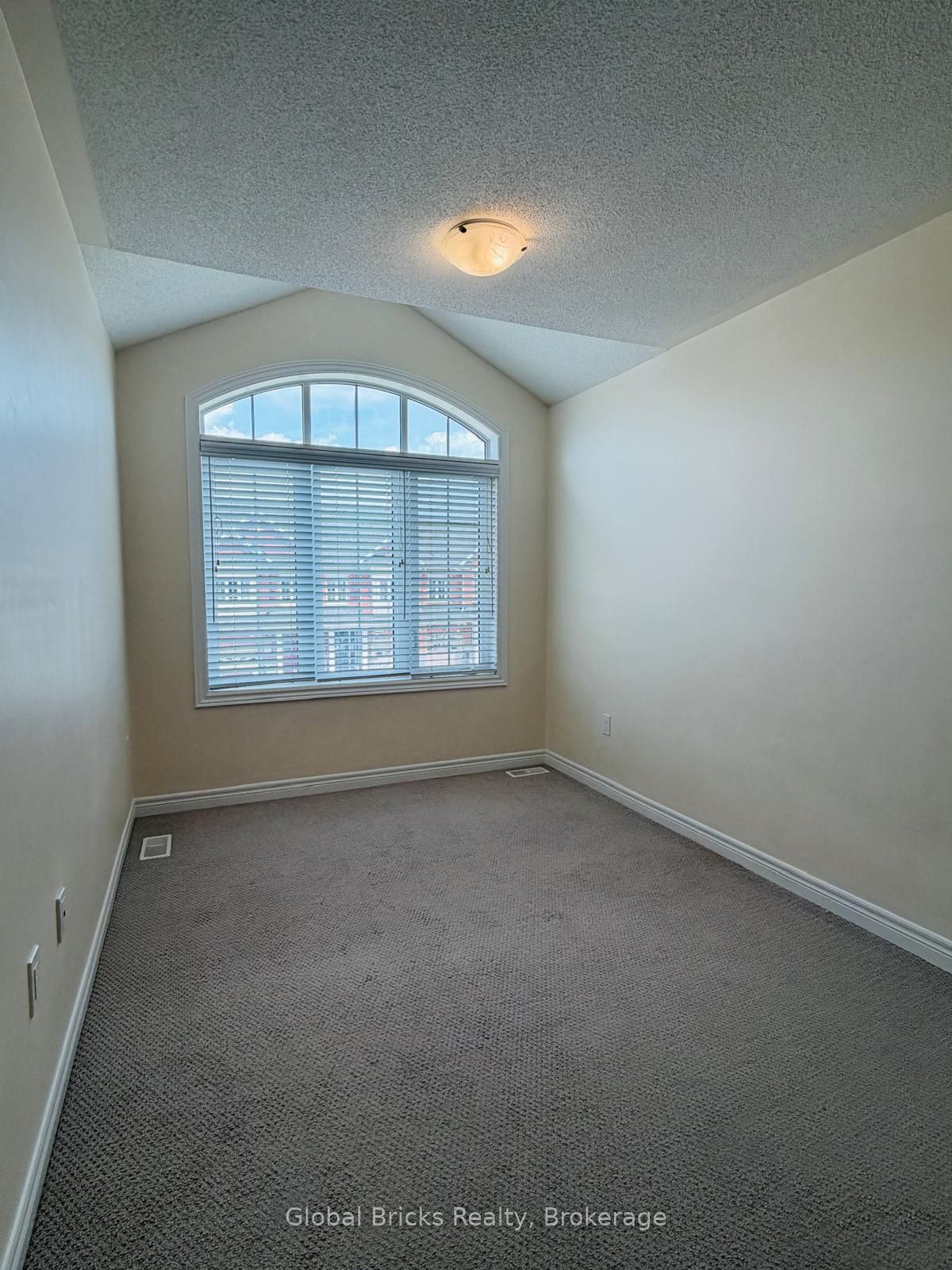 16 Talence Drive Property Photo 15