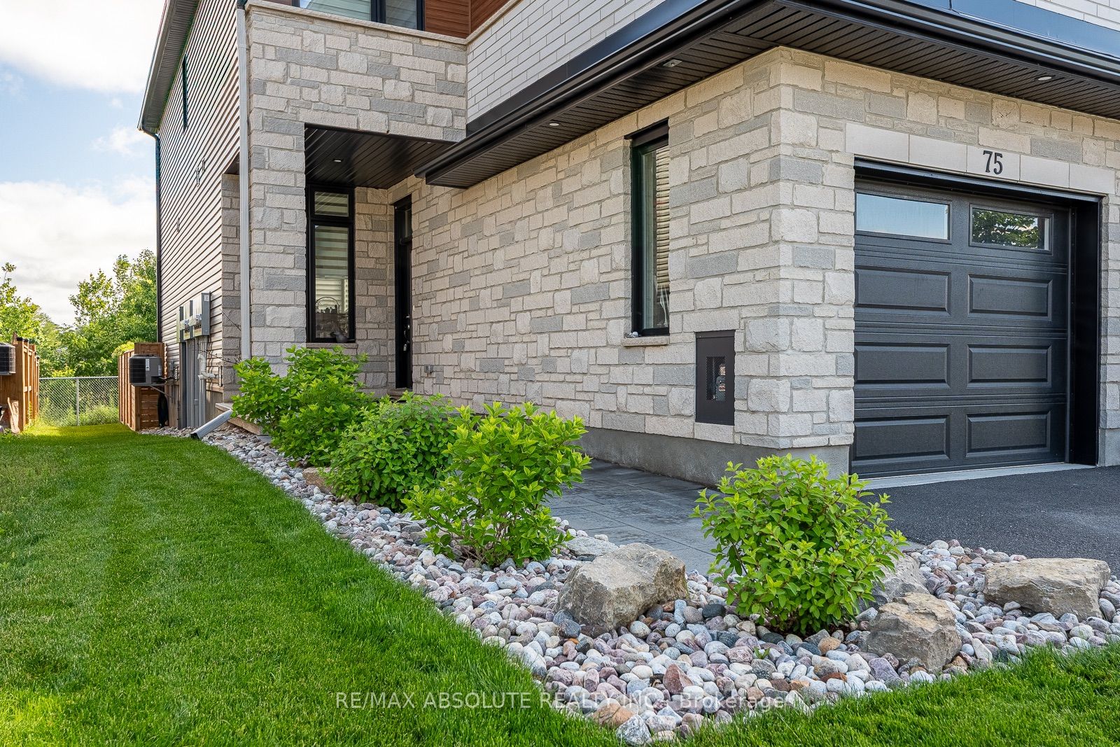 75 O'donovan Drive Property Photo 2