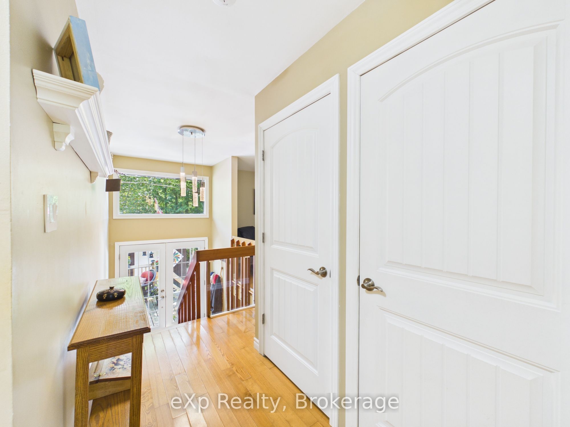 330 Tyendinaga Drive Property Photo 15