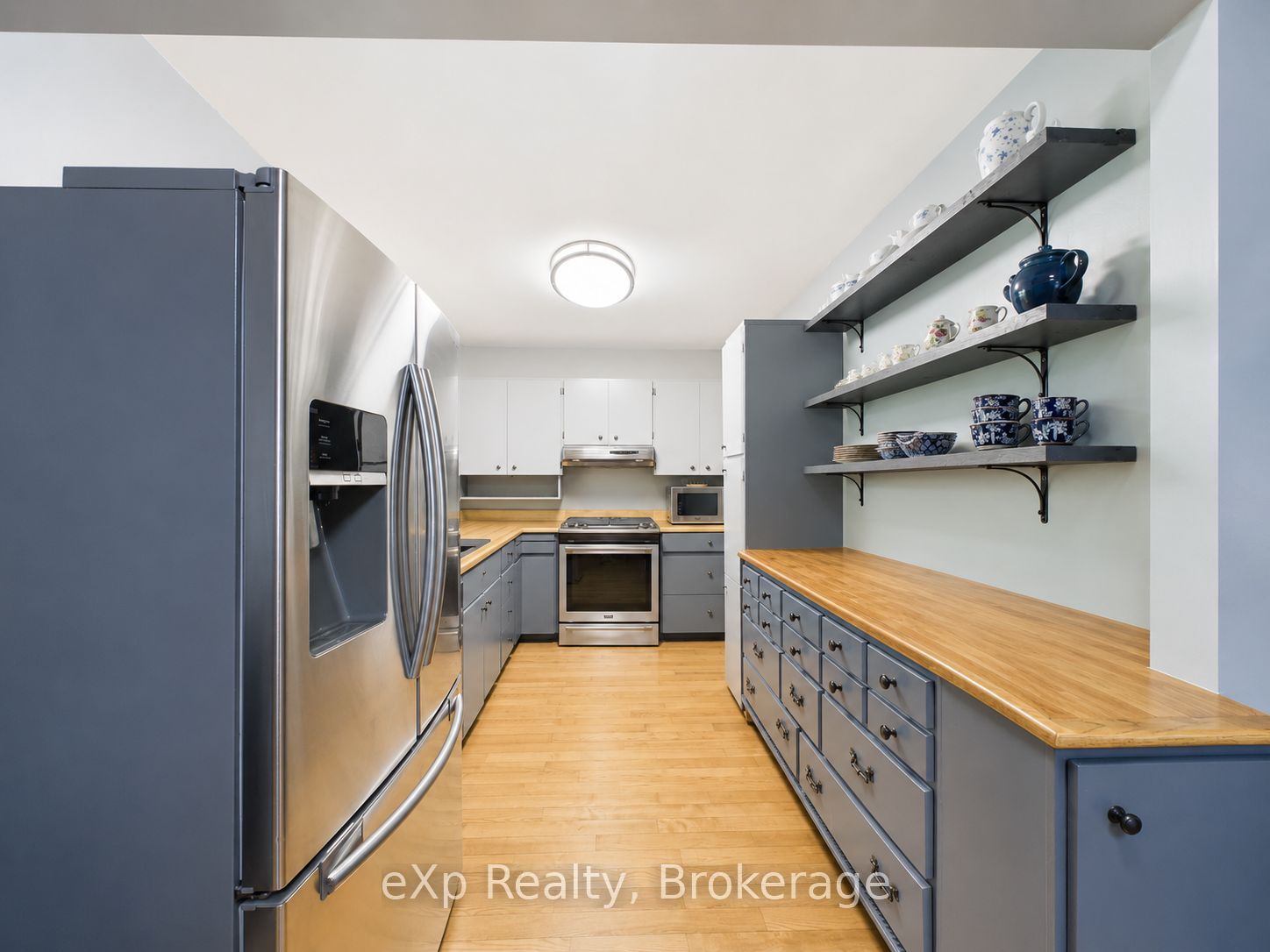330 Tyendinaga Drive Property Photo 19