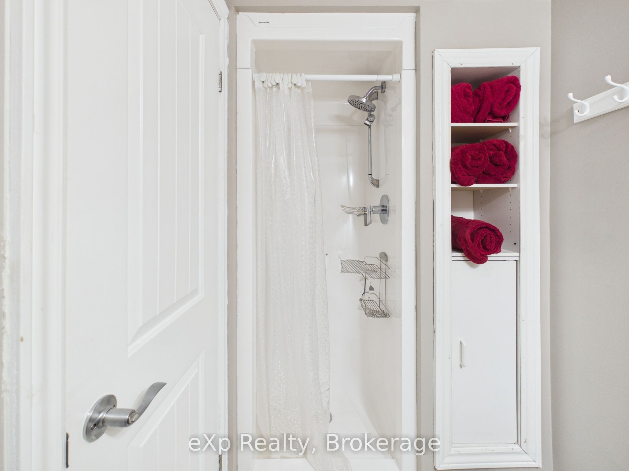 330 Tyendinaga Drive Property Photo 35