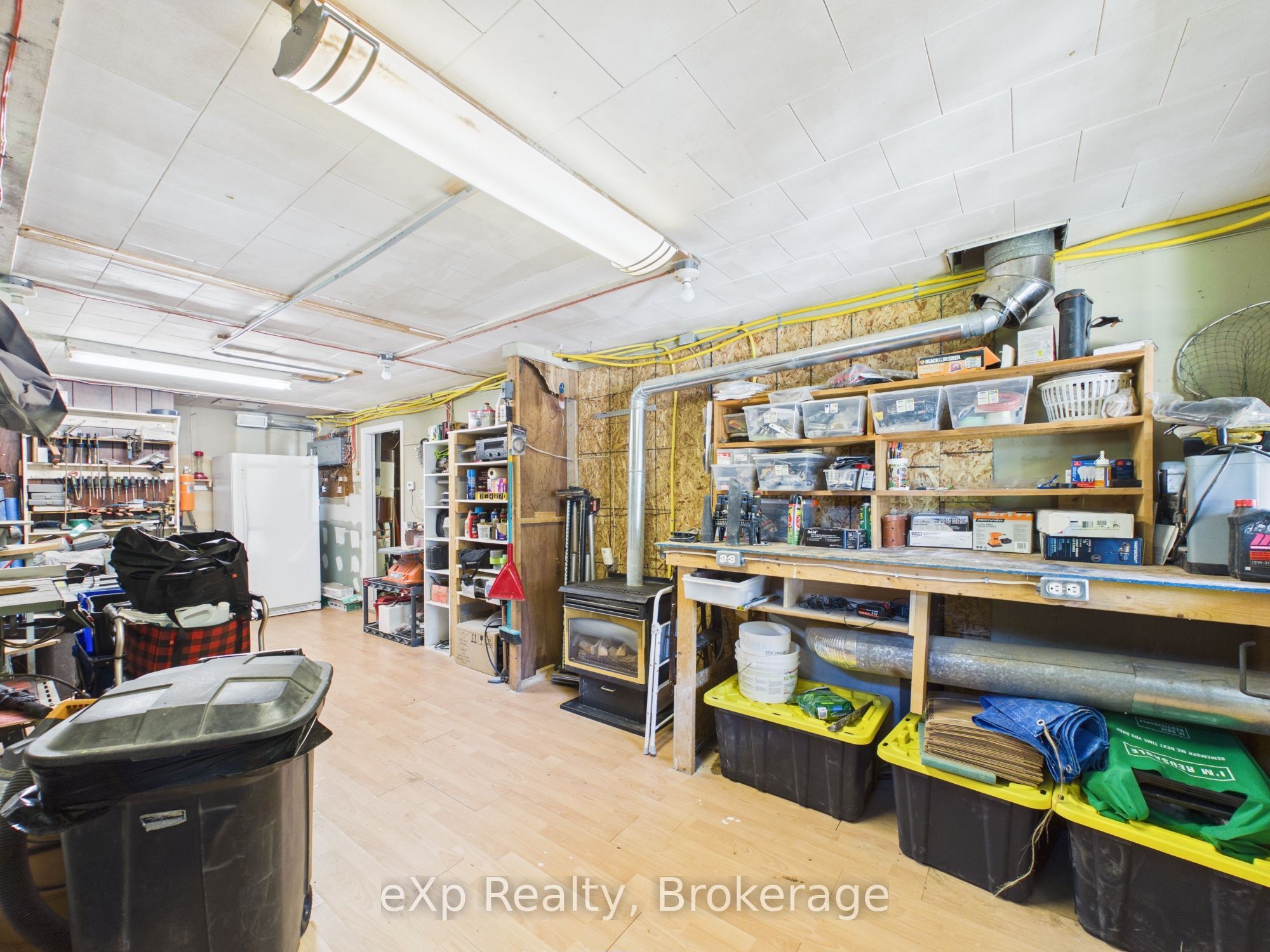 330 Tyendinaga Drive Property Photo 37