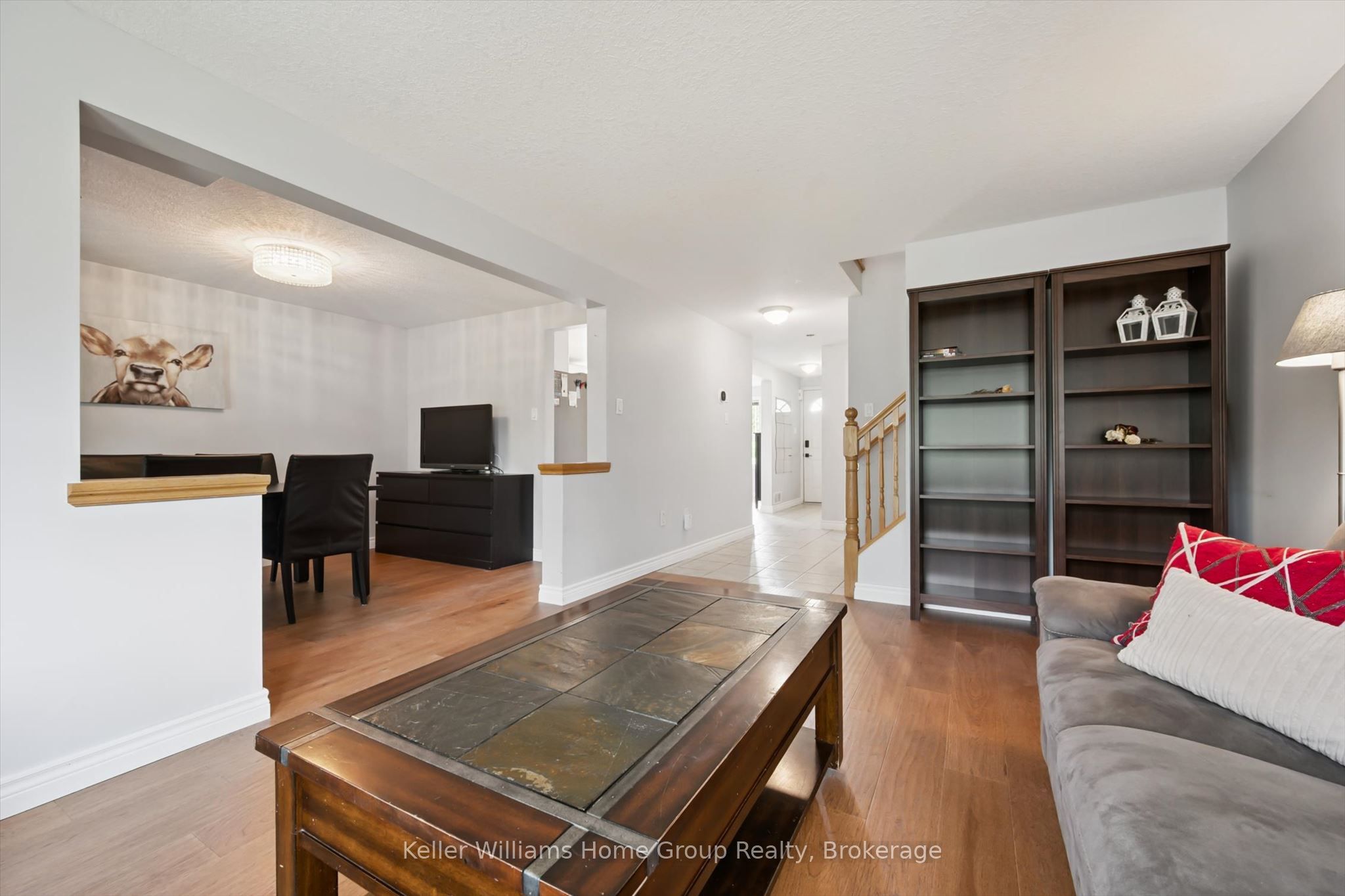 217 Deerpath Drive Property Photo 8