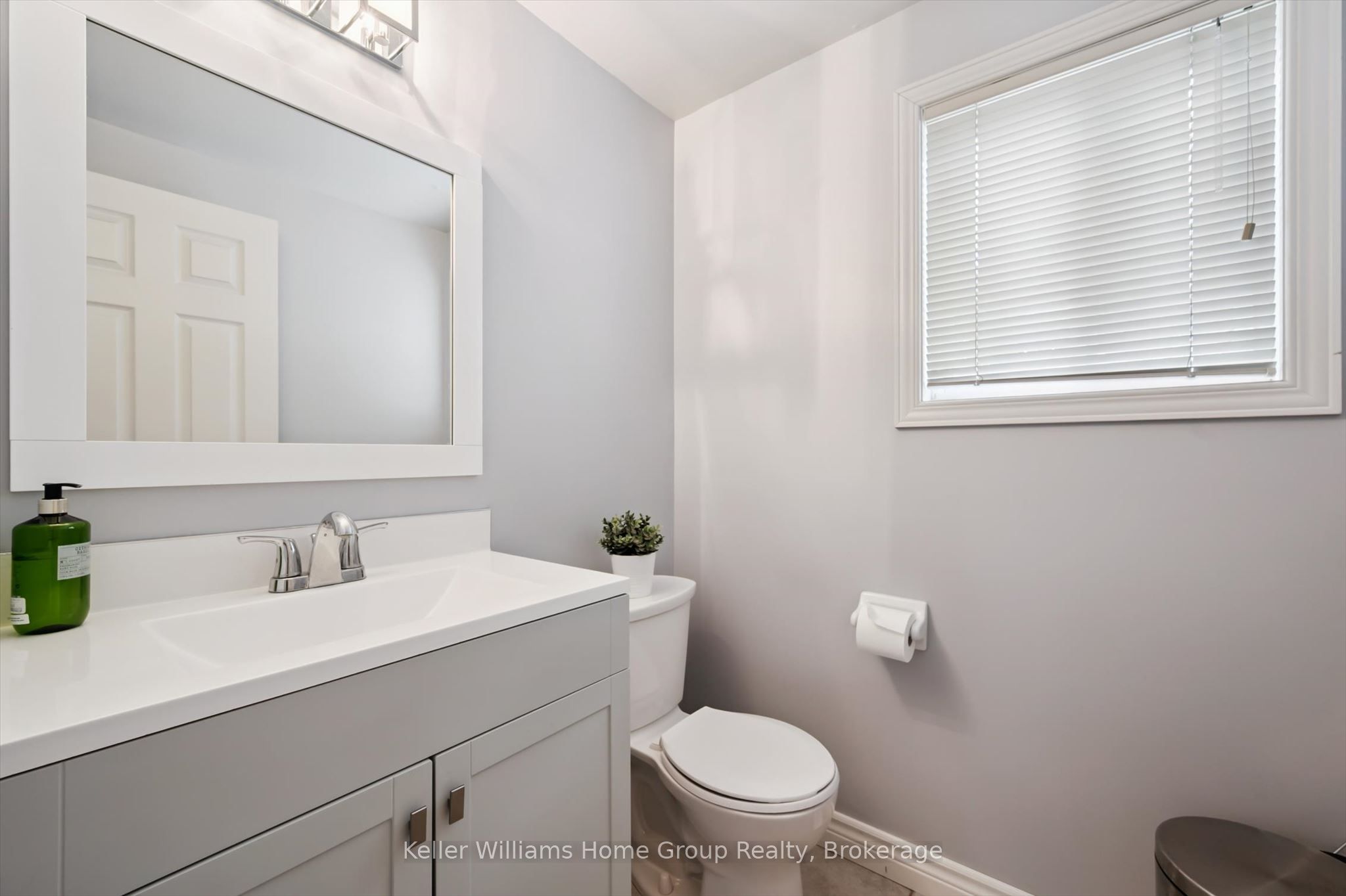 217 Deerpath Drive Property Photo 17