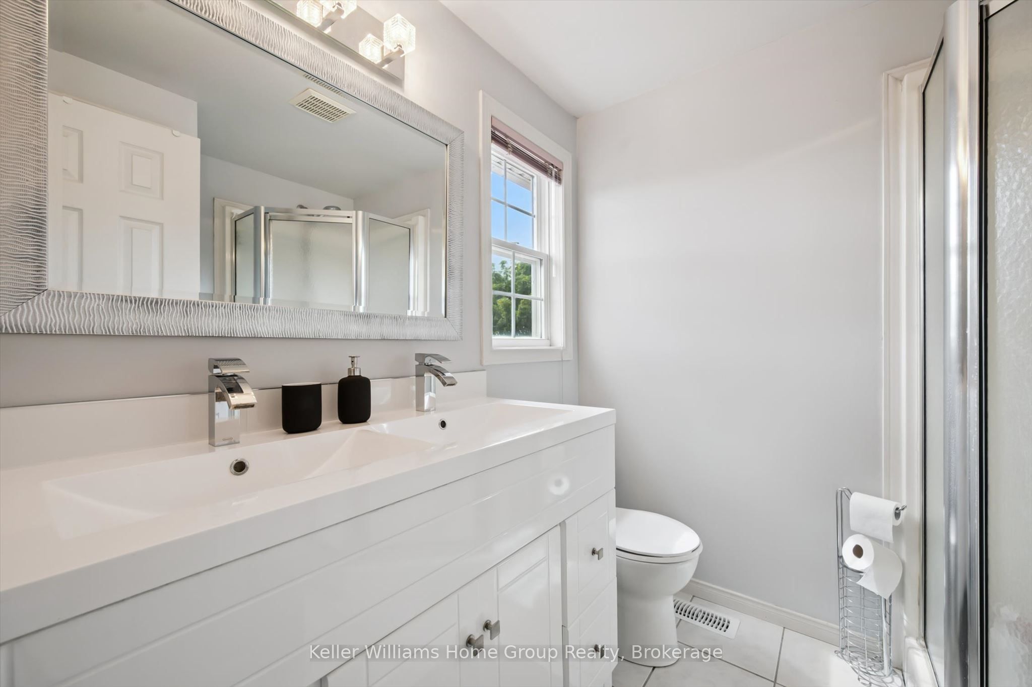 217 Deerpath Drive Property Photo 20