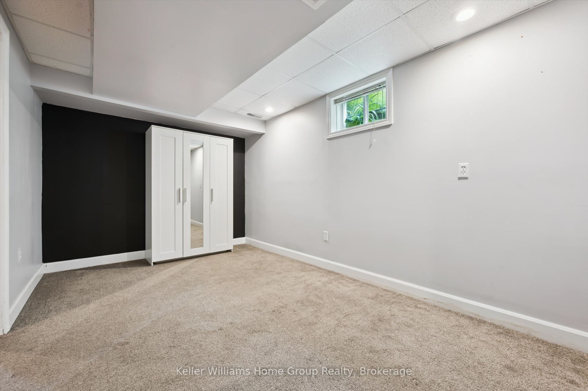 217 Deerpath Drive Property Photo 28