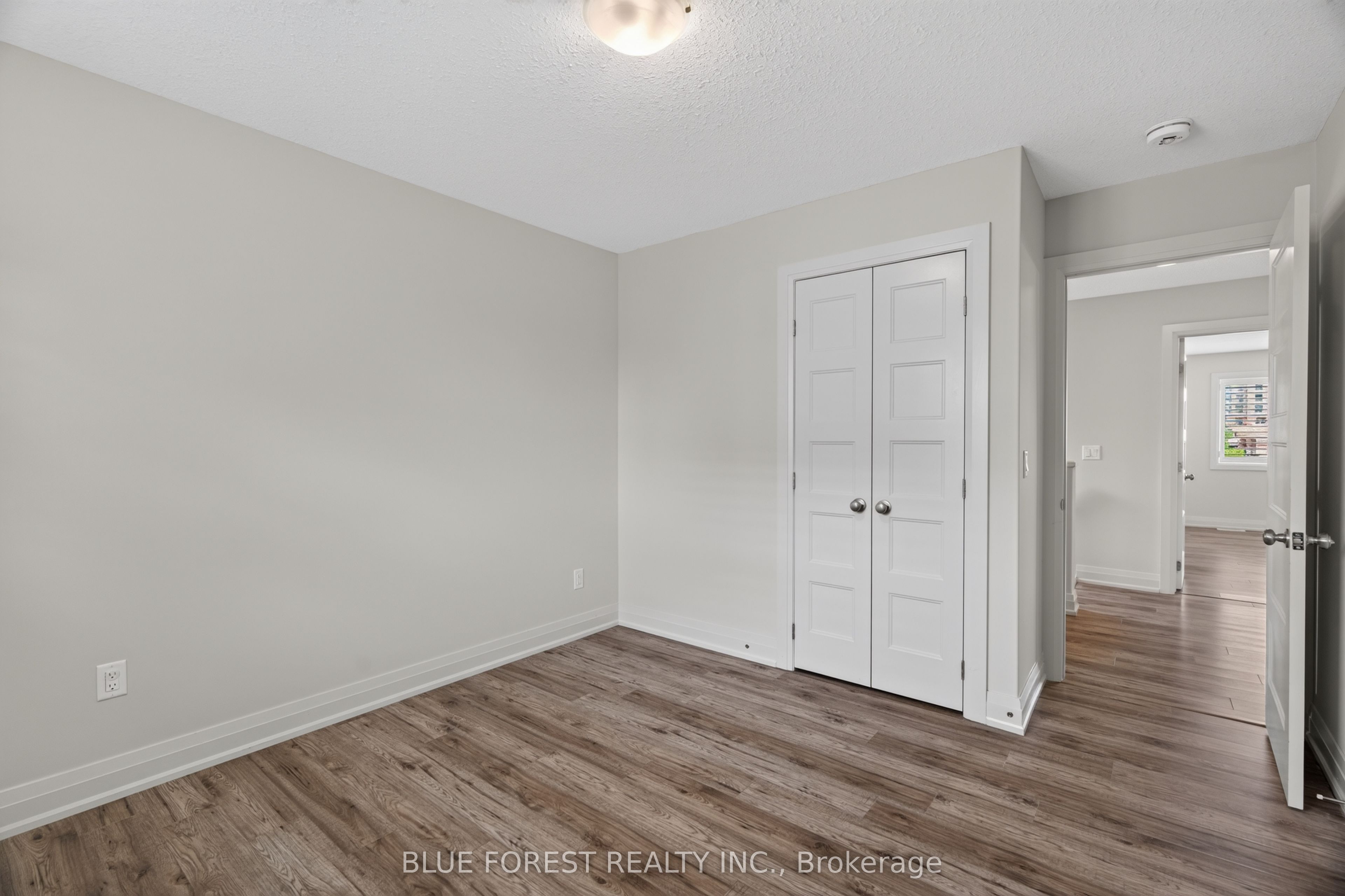 3025 Singleton Avenue 126 Property Photo 22