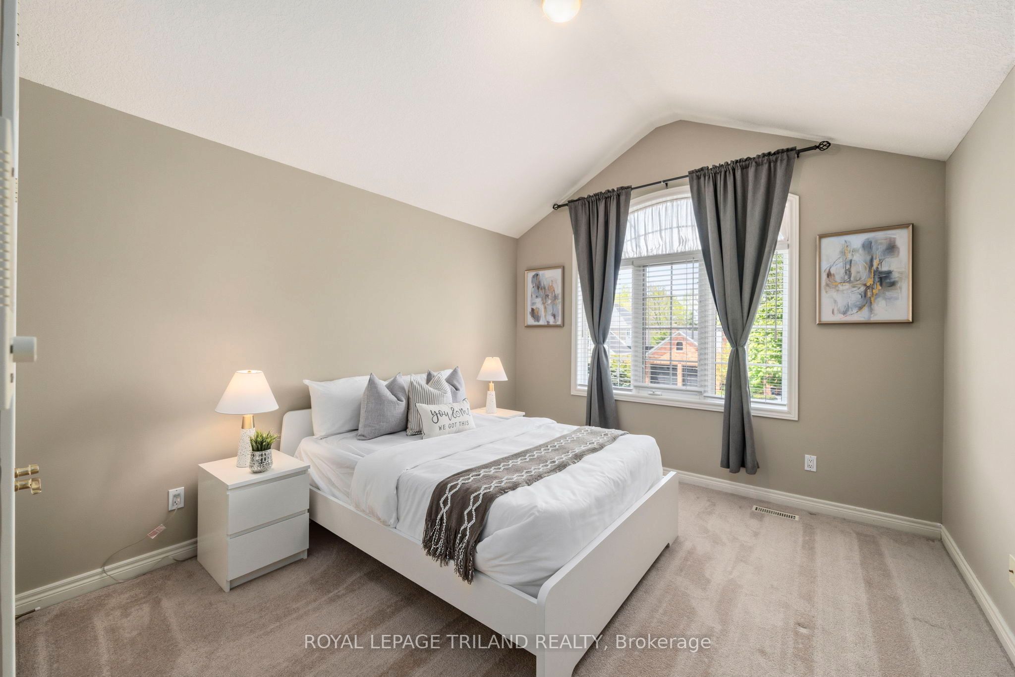 56 Glenridge Crescent Property Photo 25