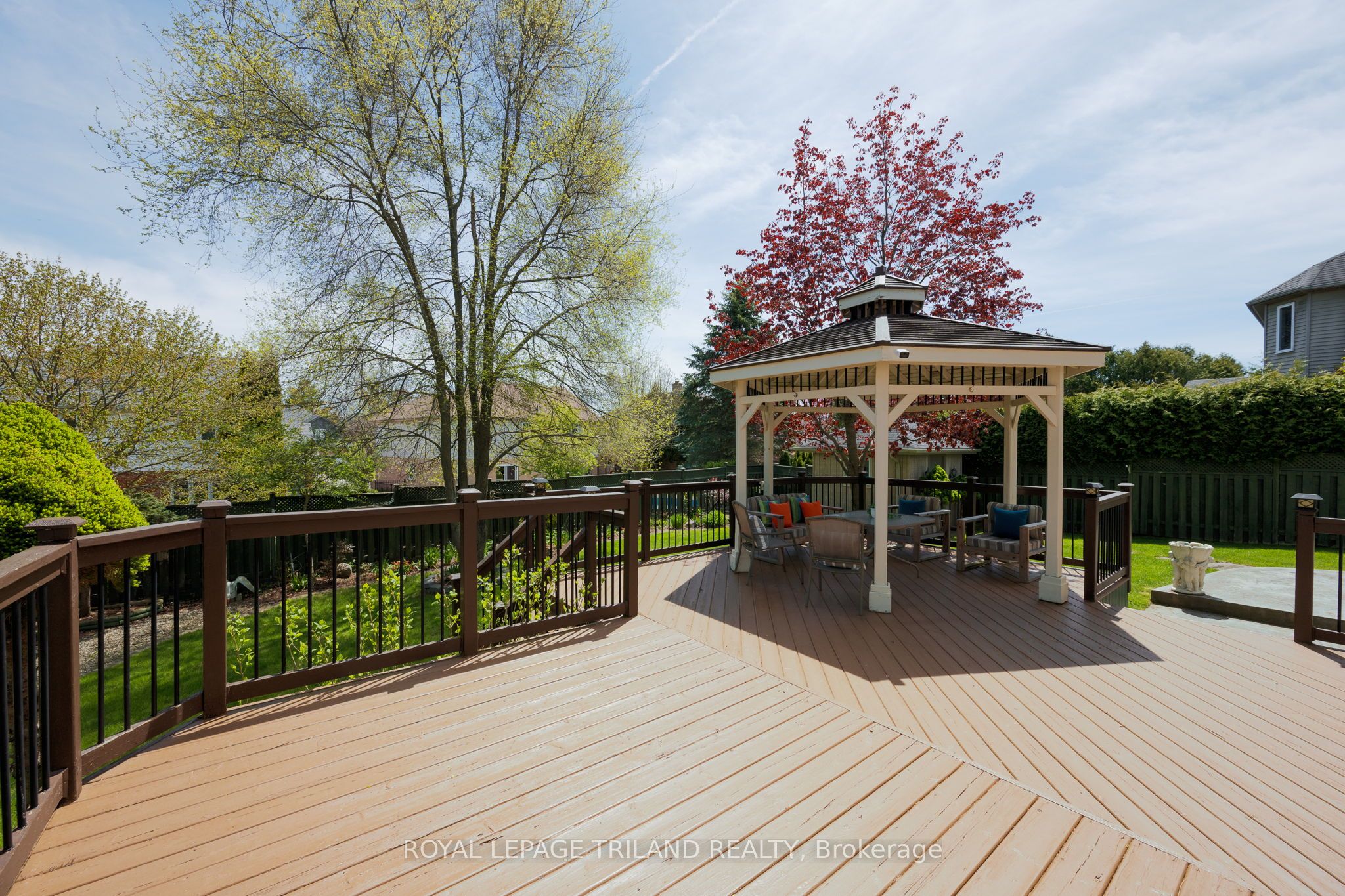 56 Glenridge Crescent Property Photo 44